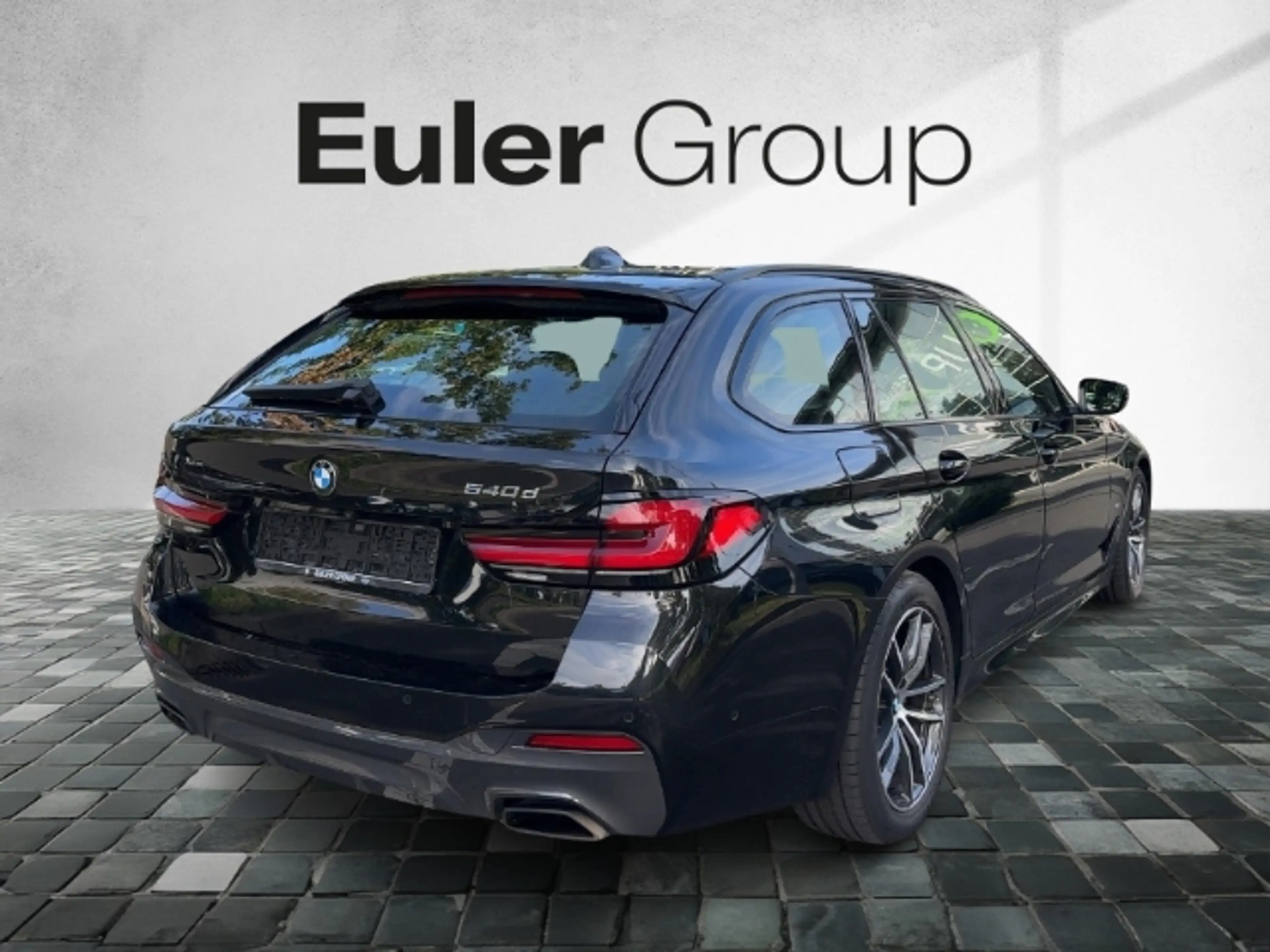 BMW 540 d xDrive Touring Sportpaket Luftfederung AHK-klapp — photo 4