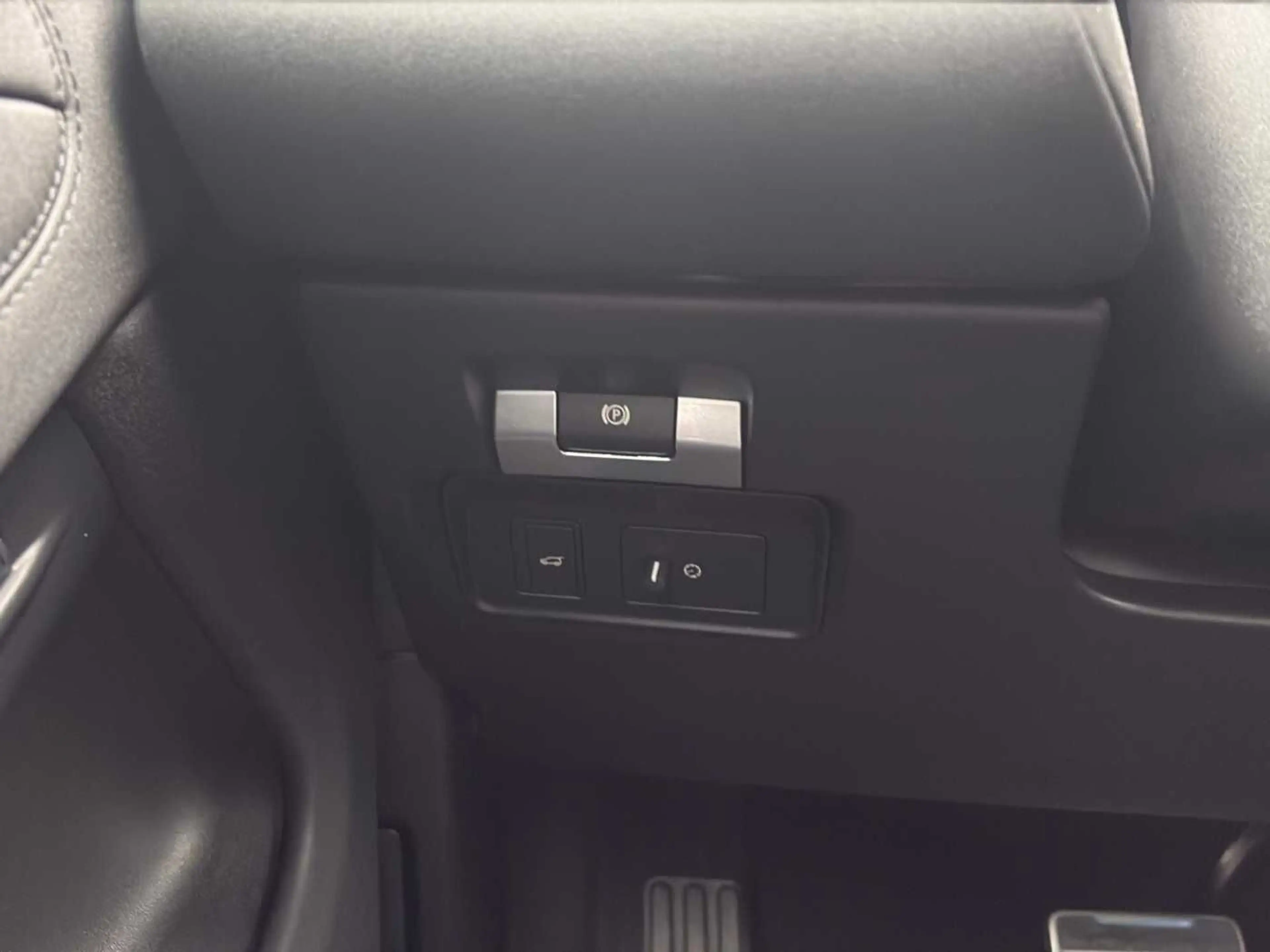 Land Rover Range Rover Evoque Range Rover Evoque P250 R-Dyn SE *BlackPack — photo 13