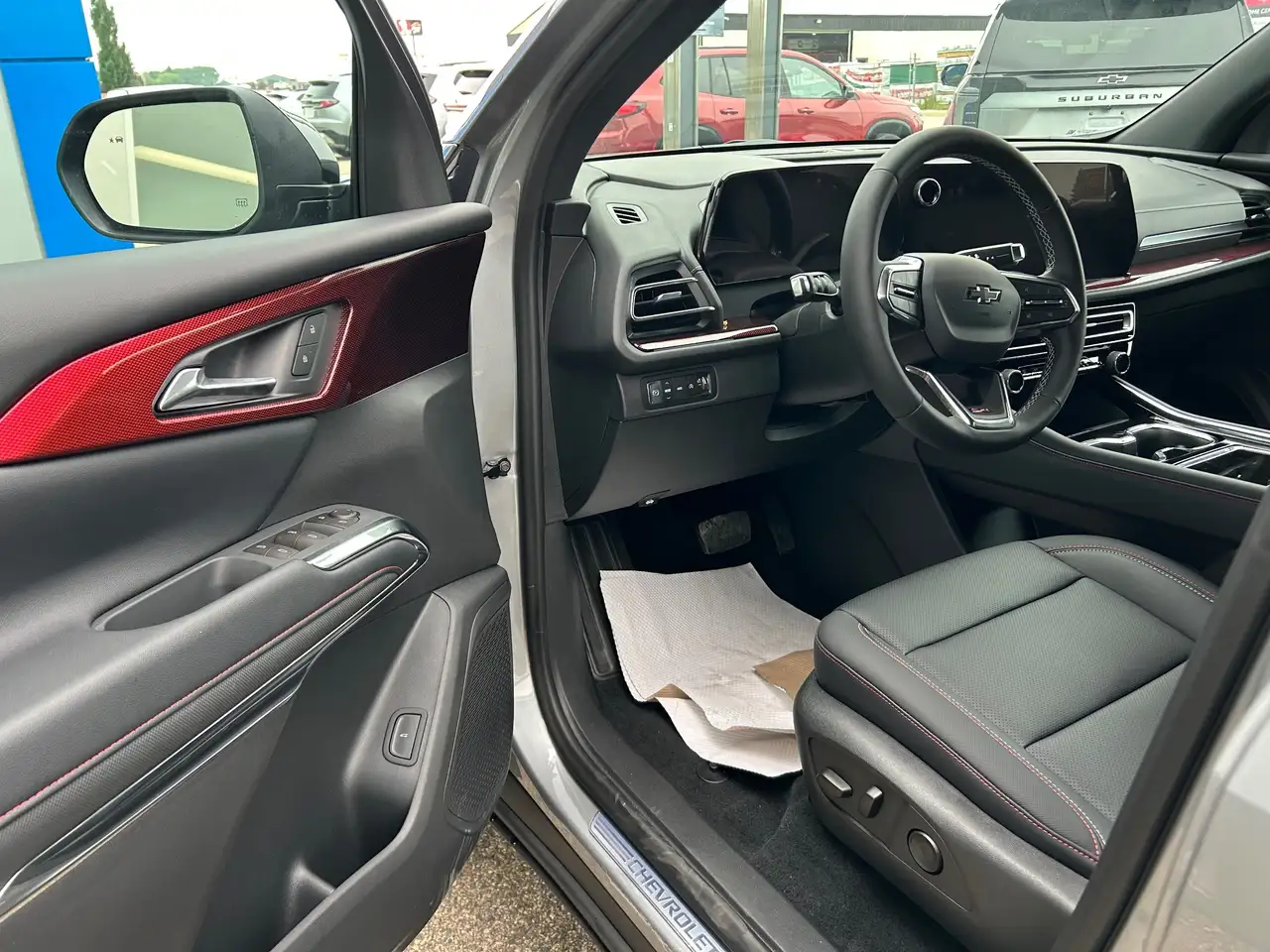 Chevrolet Traverse photo Chevrolet Traverse