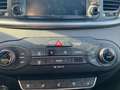 Kia Sorento 2.2 CRDi AWD Aut. Platinum Edition Ezüst - thumbnail 6