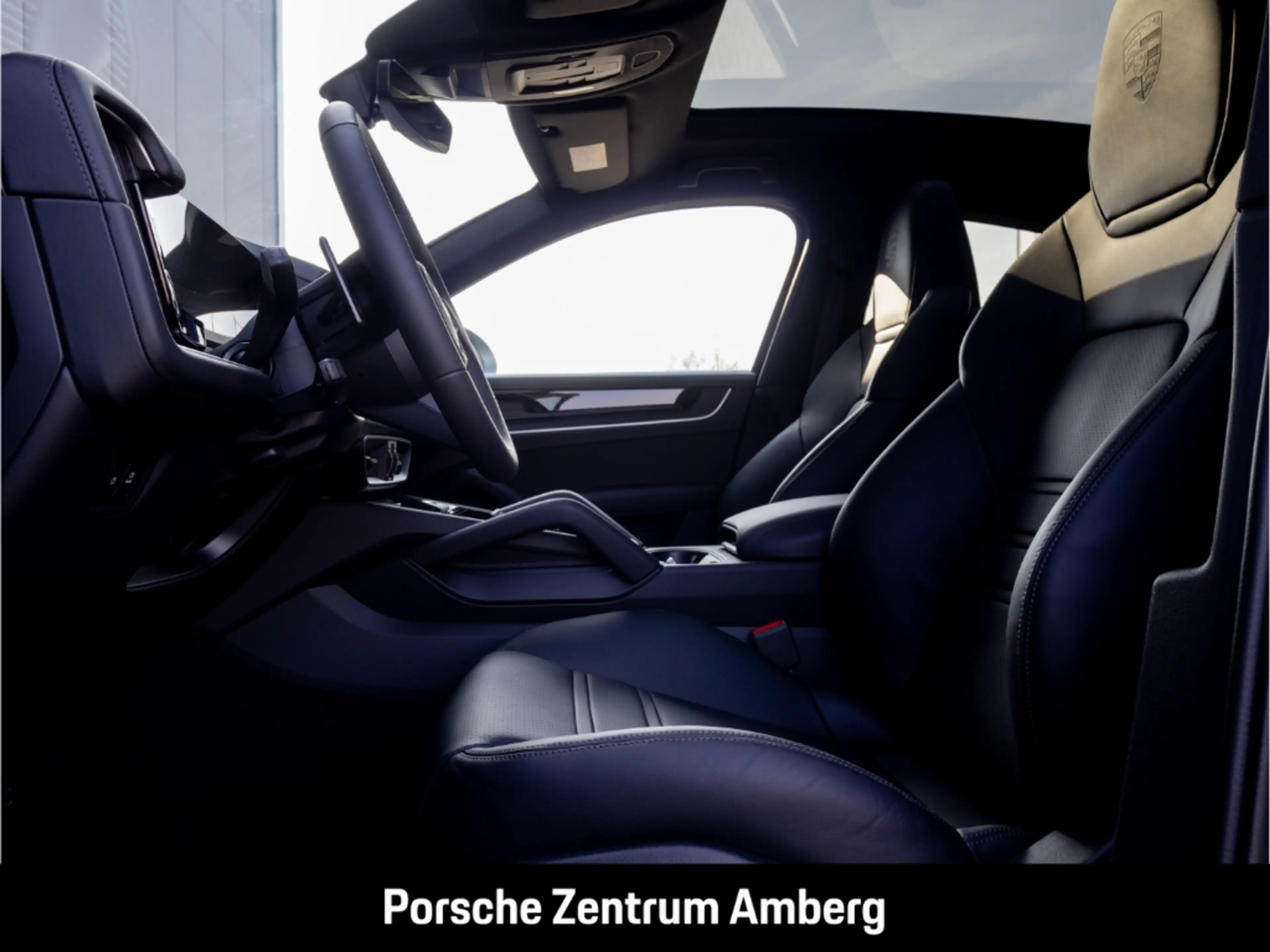 Porsche Cayenne E-Hybrid Coupe BOSE HD-Matrix-LED Head-Up — photo 15