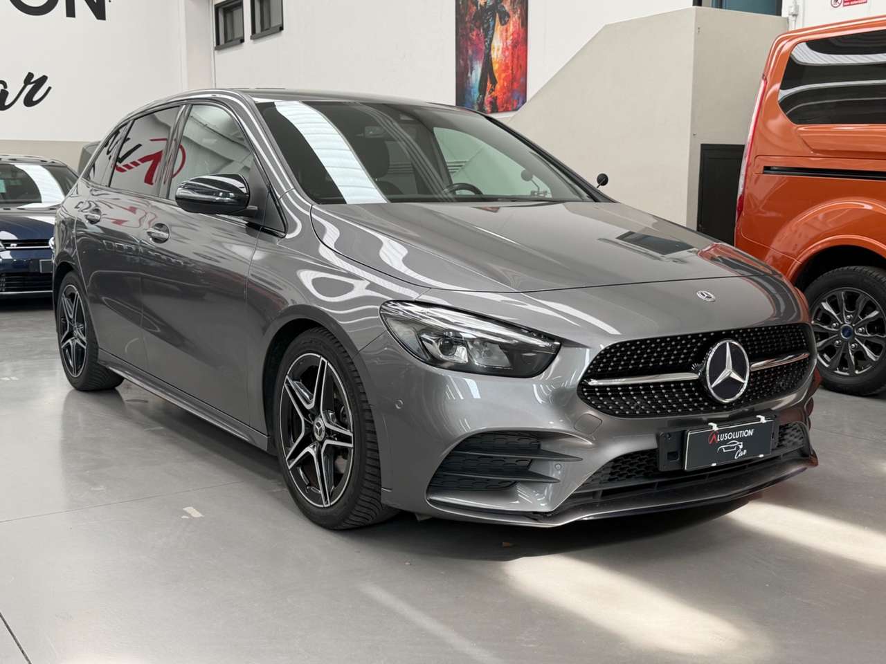 Mercedes-Benz B 180 B 180 d Automatic Premium