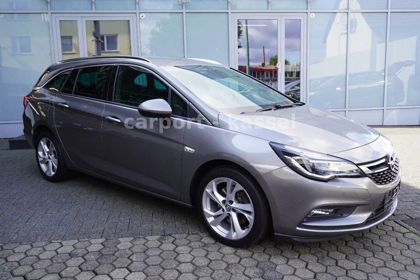 Opel Astra K Sports Tourer Dynamic Tempomat/Navi/PDC Beige - 1