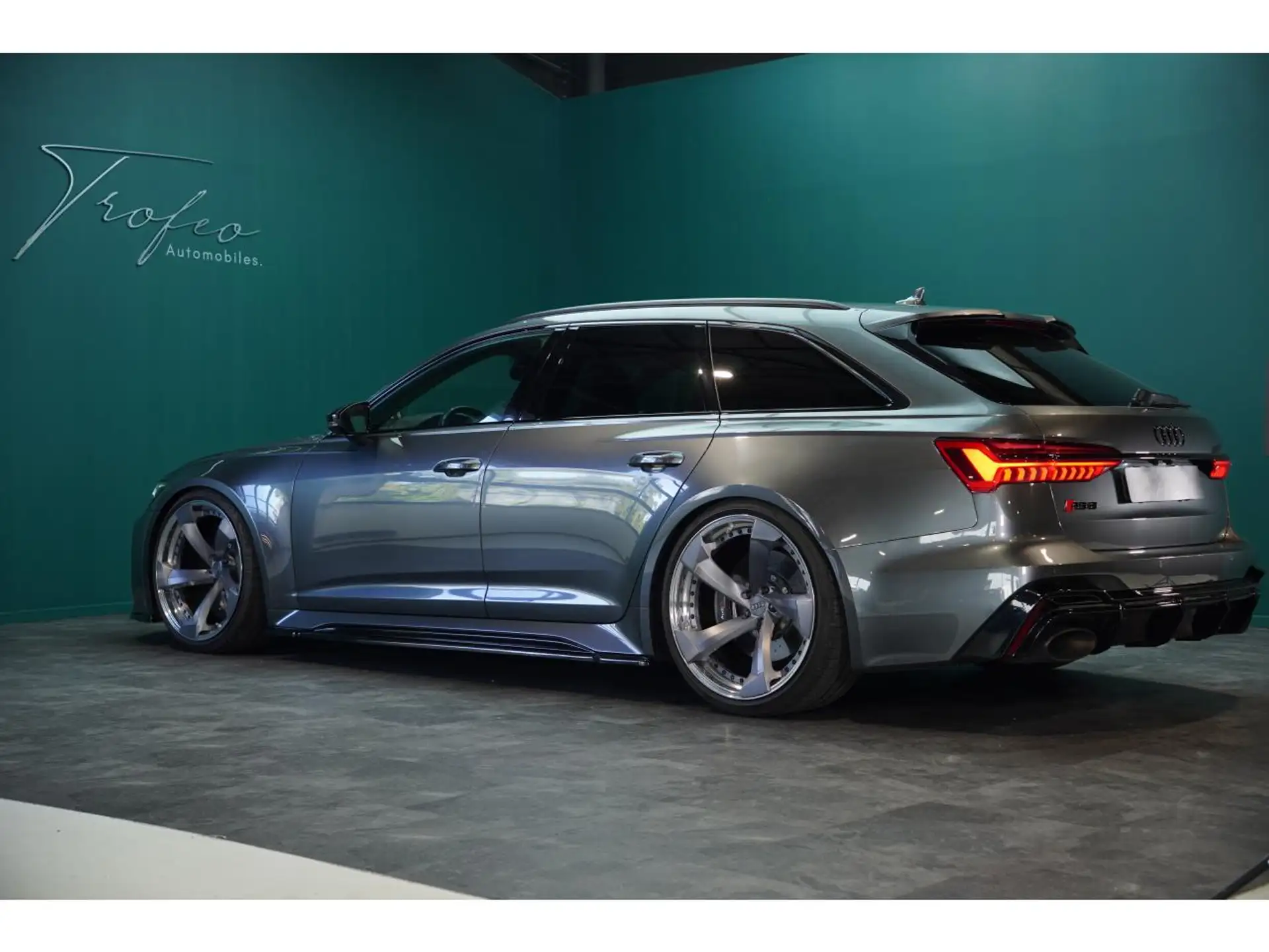 Audi RS6 4.0 TFSI 2020 건메탈 사진 7