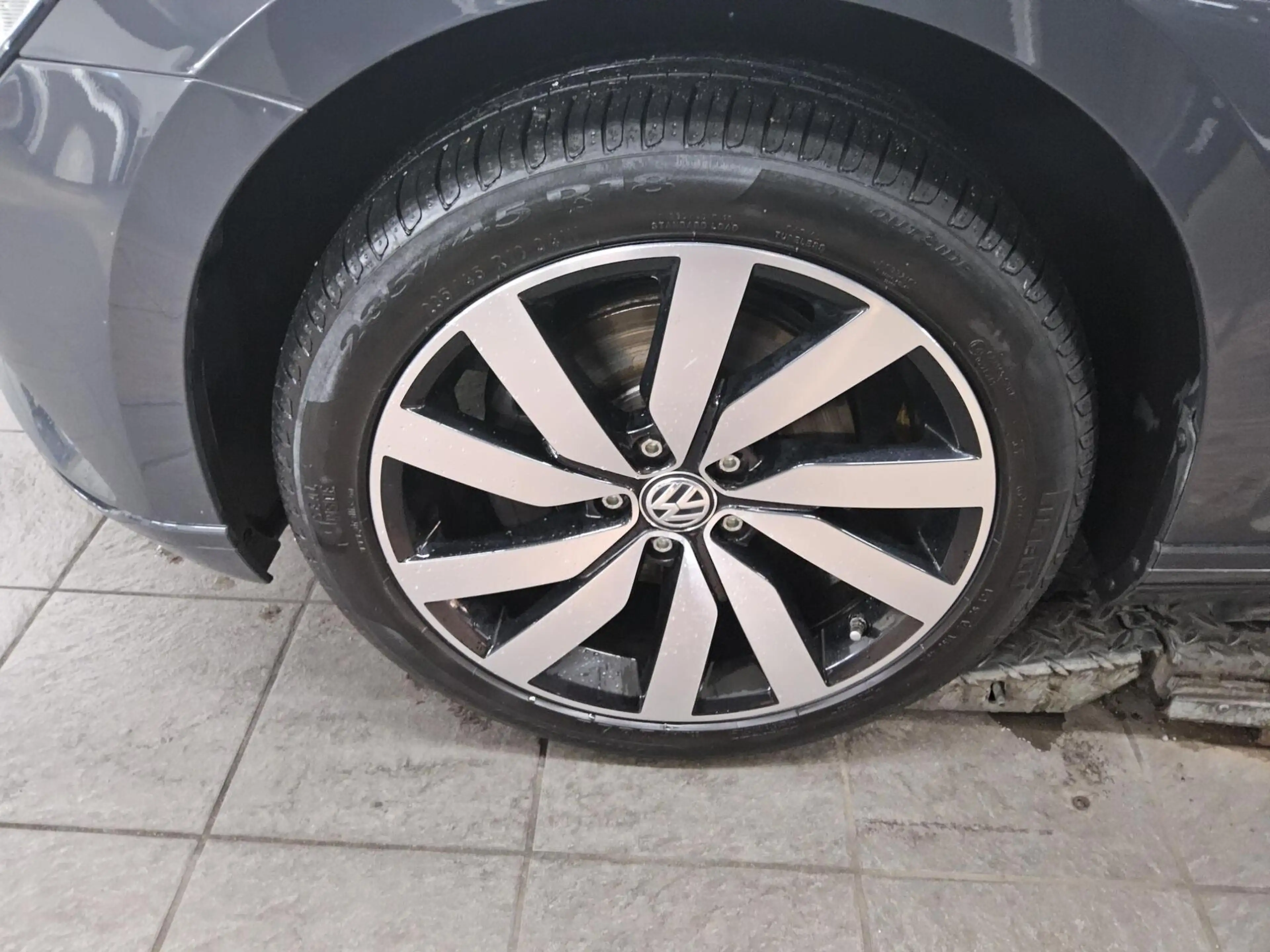 Volkswagen Passat Variant — photo 11