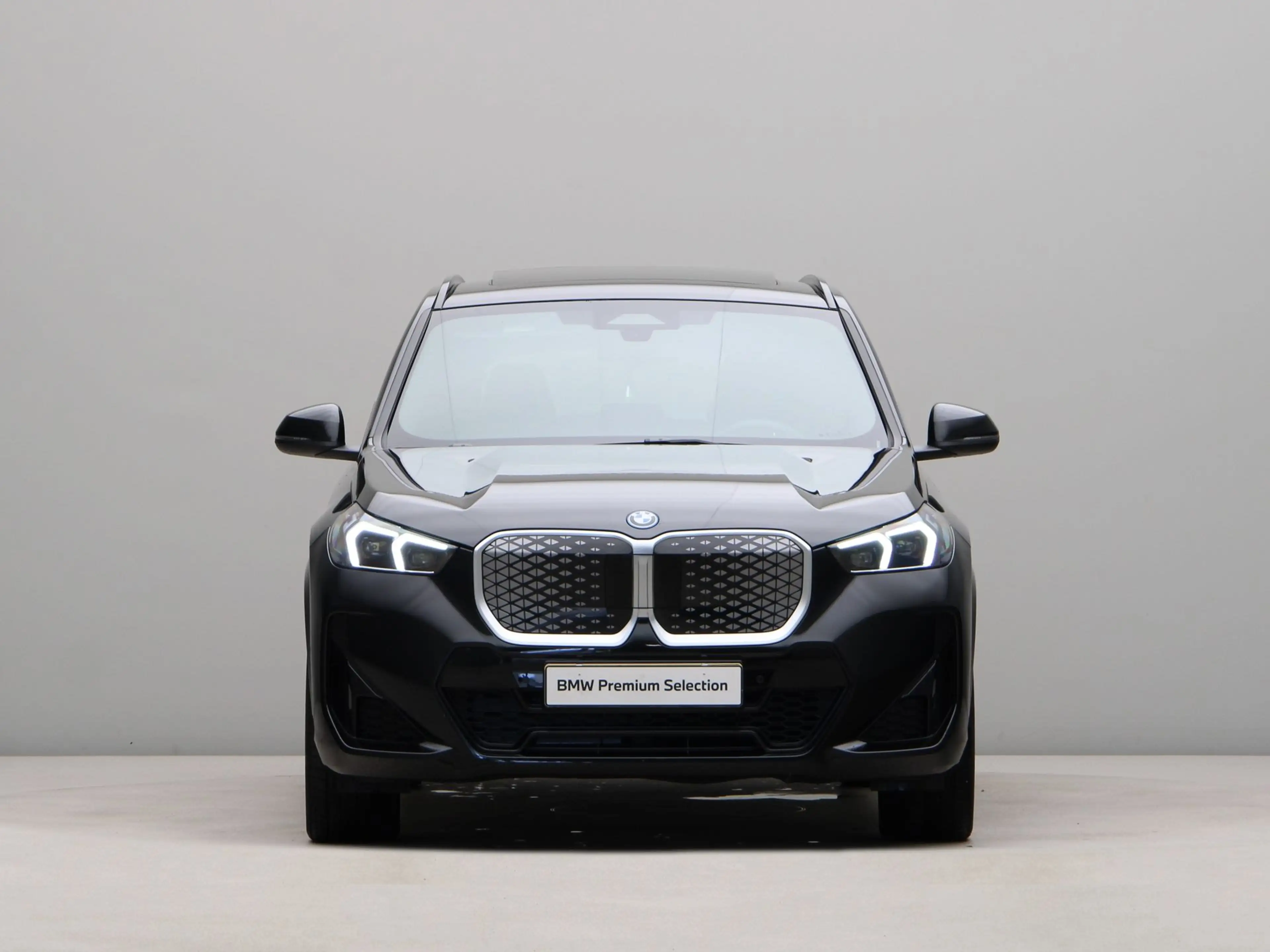 BMW iX1 eDrive20 67 kWh M Sport Edition — photo 5