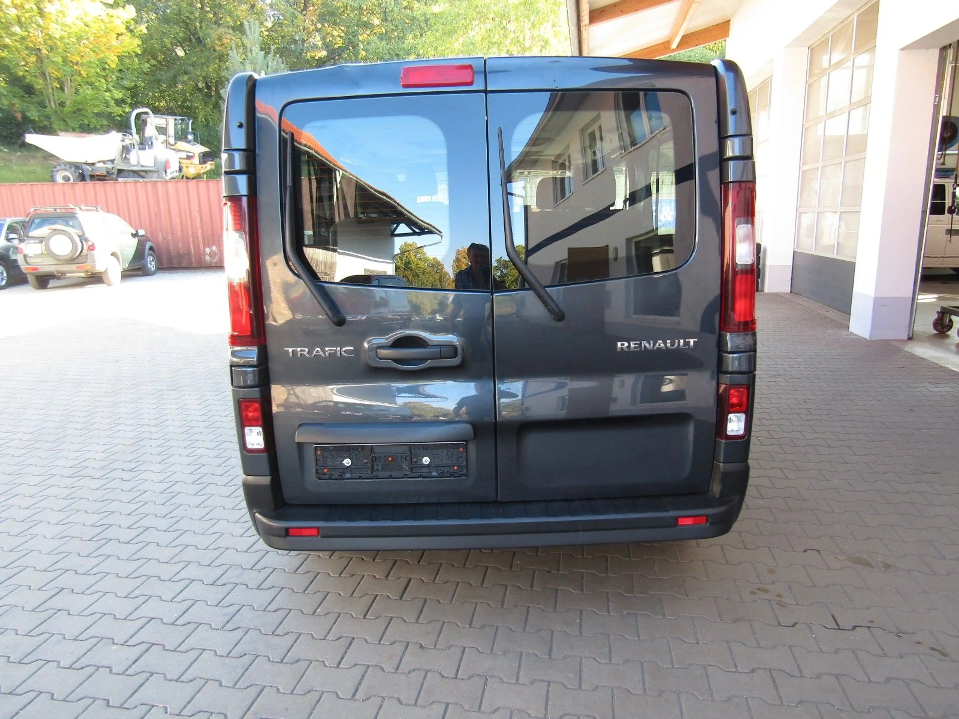 Renault Trafic Blue dCi 150  3,1t  9 Sitzer L2 Equilibre — photo 6