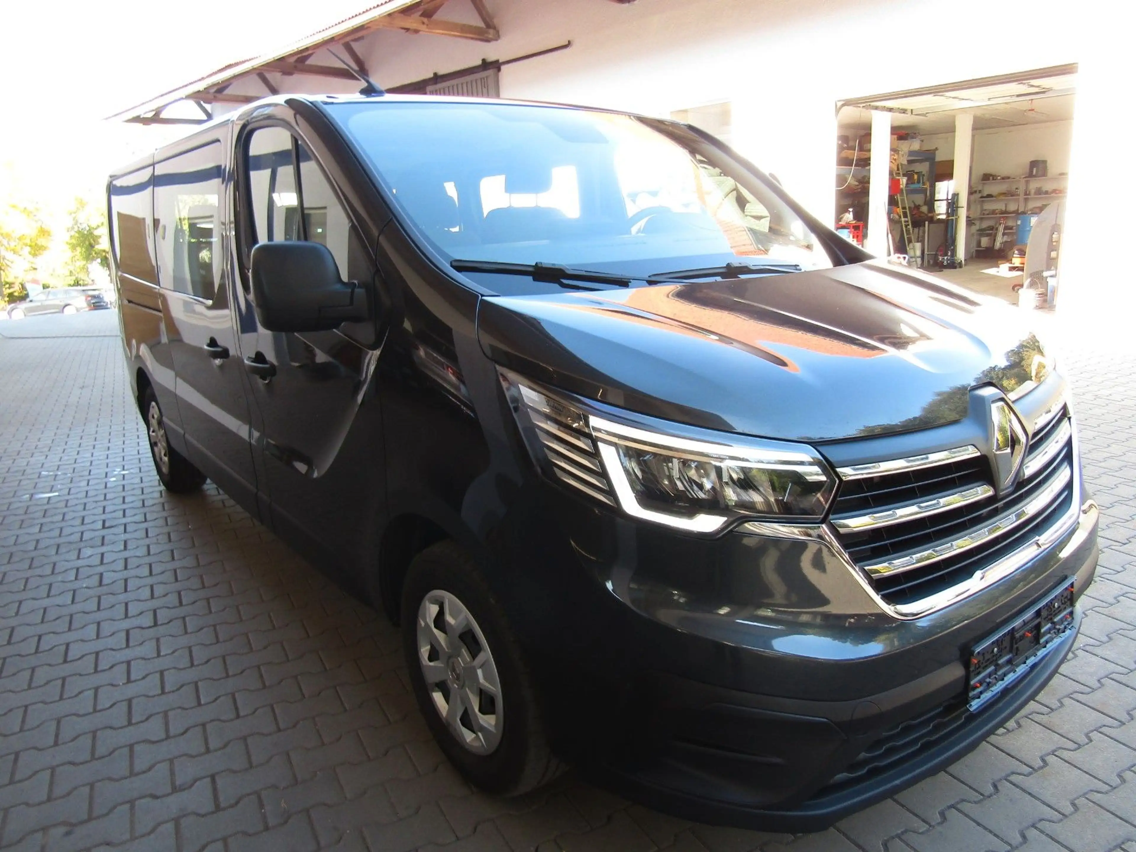 Renault Trafic Blue dCi 150  3,1t  9 Sitzer L2 Equilibre — photo 8