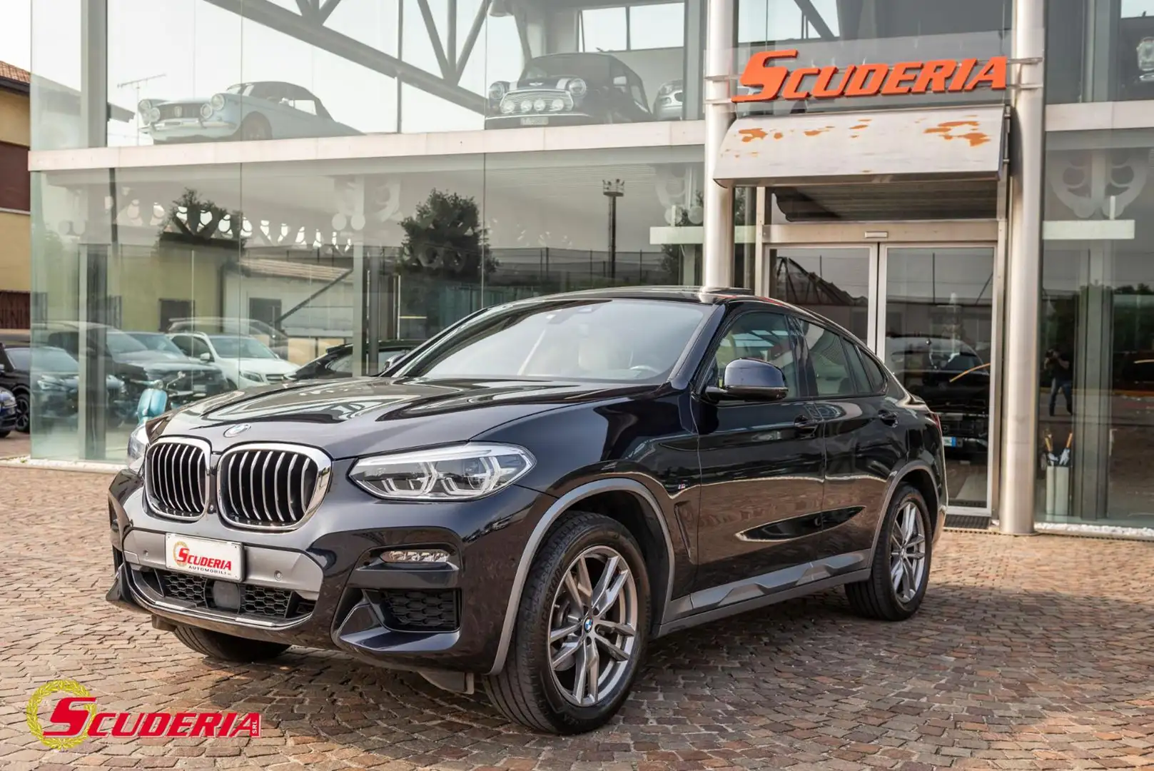 BMW X4 xDrive20d Msport-X Blau - 2