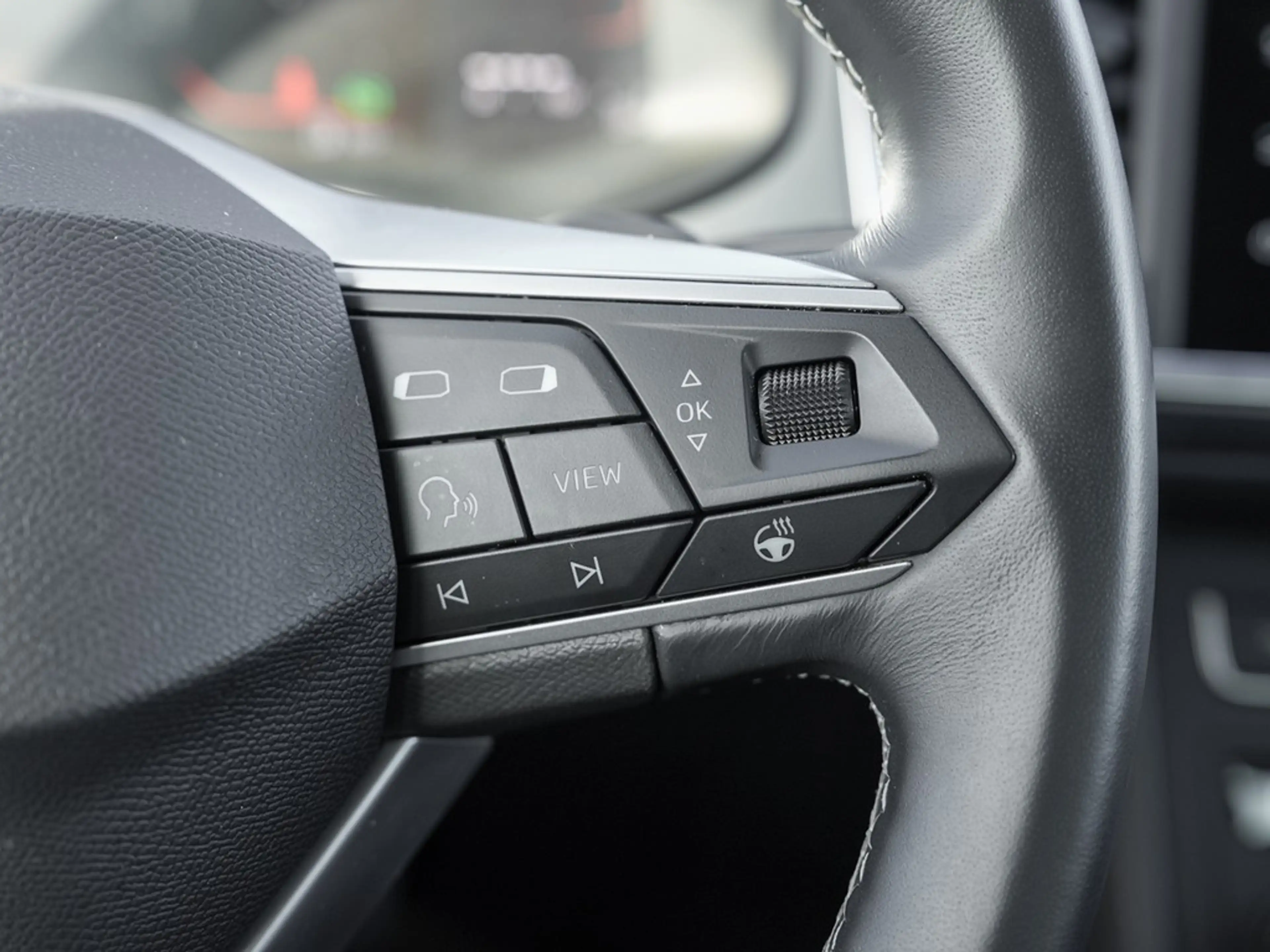 SEAT Ateca 1.5 TSI DSG Style /Navi+/LED/RFK/AHK/ACC — photo 13