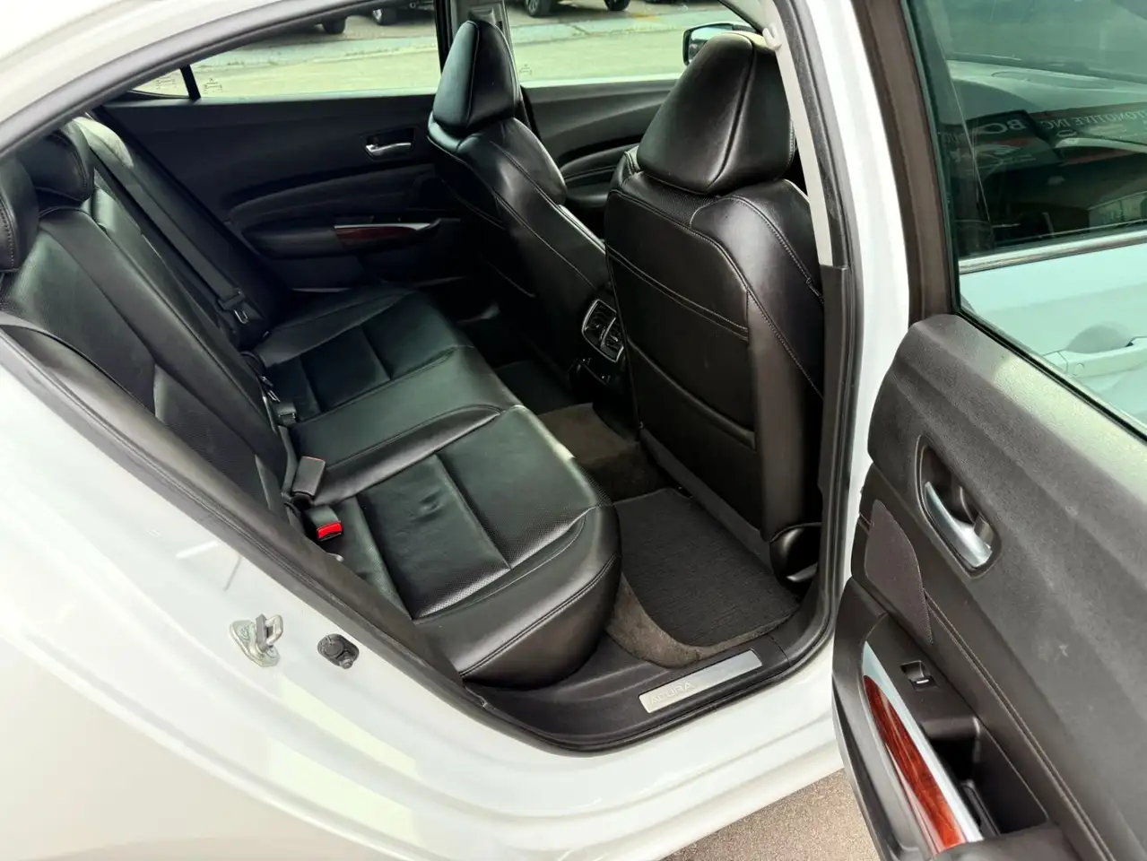 Acura TLX снимка Acura TLX