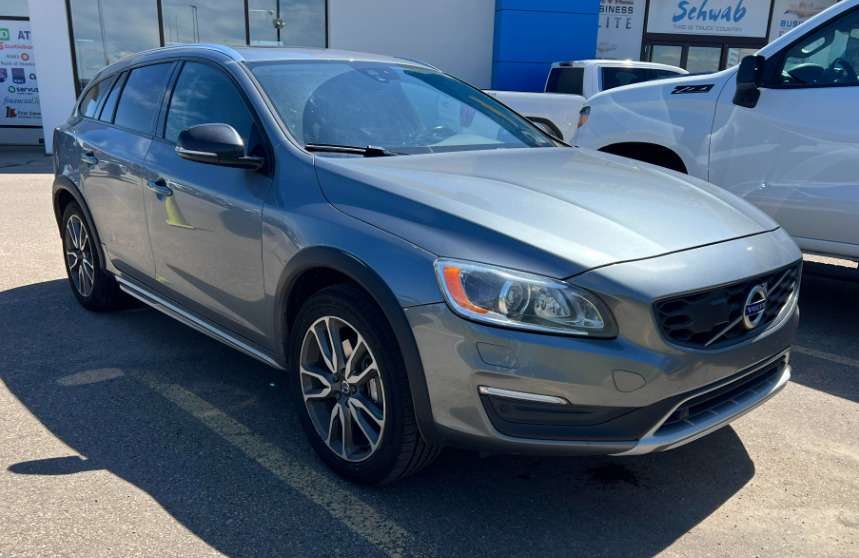 2017 Volvo V60 Cross Country T5 Conv/BLIS w/Power Sunroof/Heated