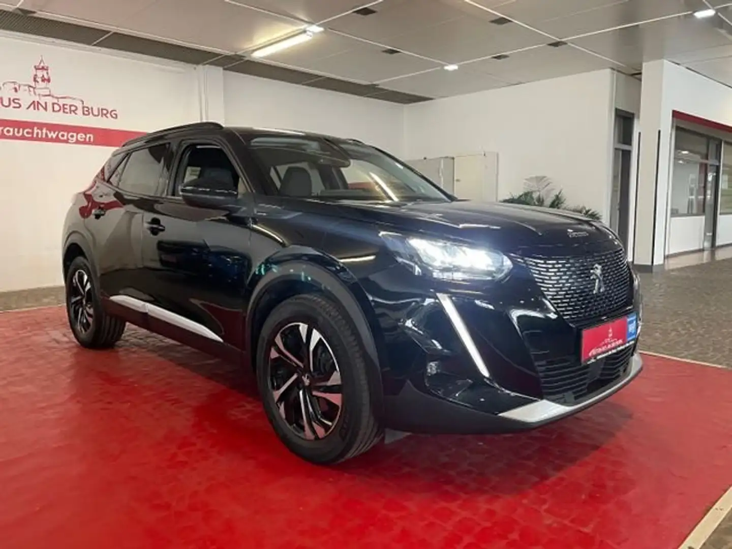 Peugeot 2008 Allure Pack Schwarz - 1
