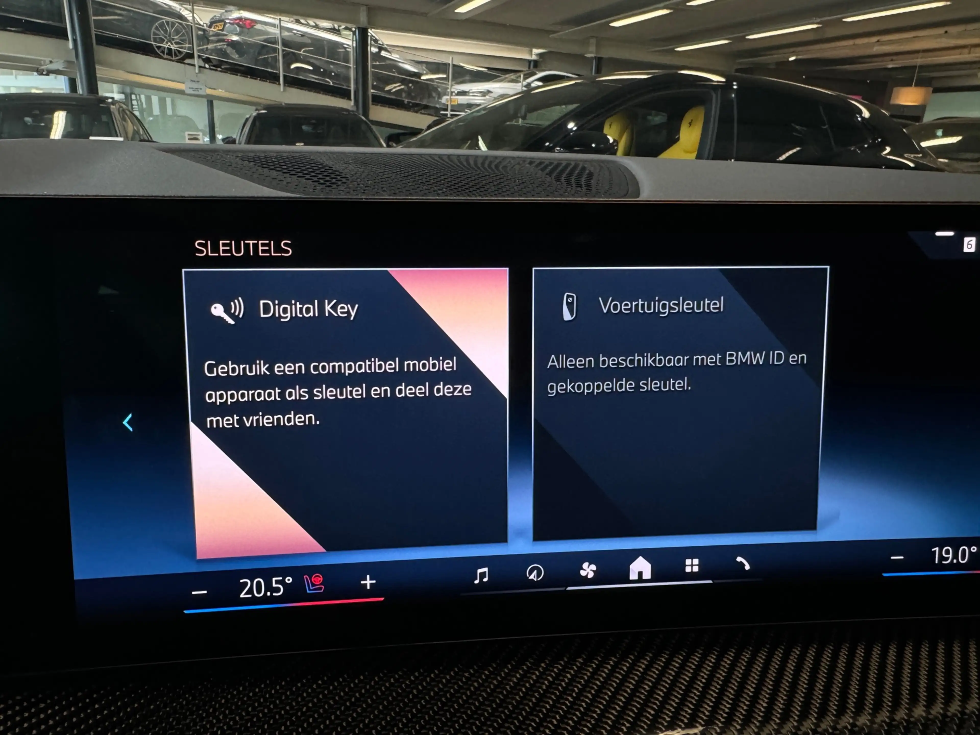 BMW X5 XDrive50e Pano|Carbon|M-Seats|H/K|Trekhaak|Keyless — photo 33