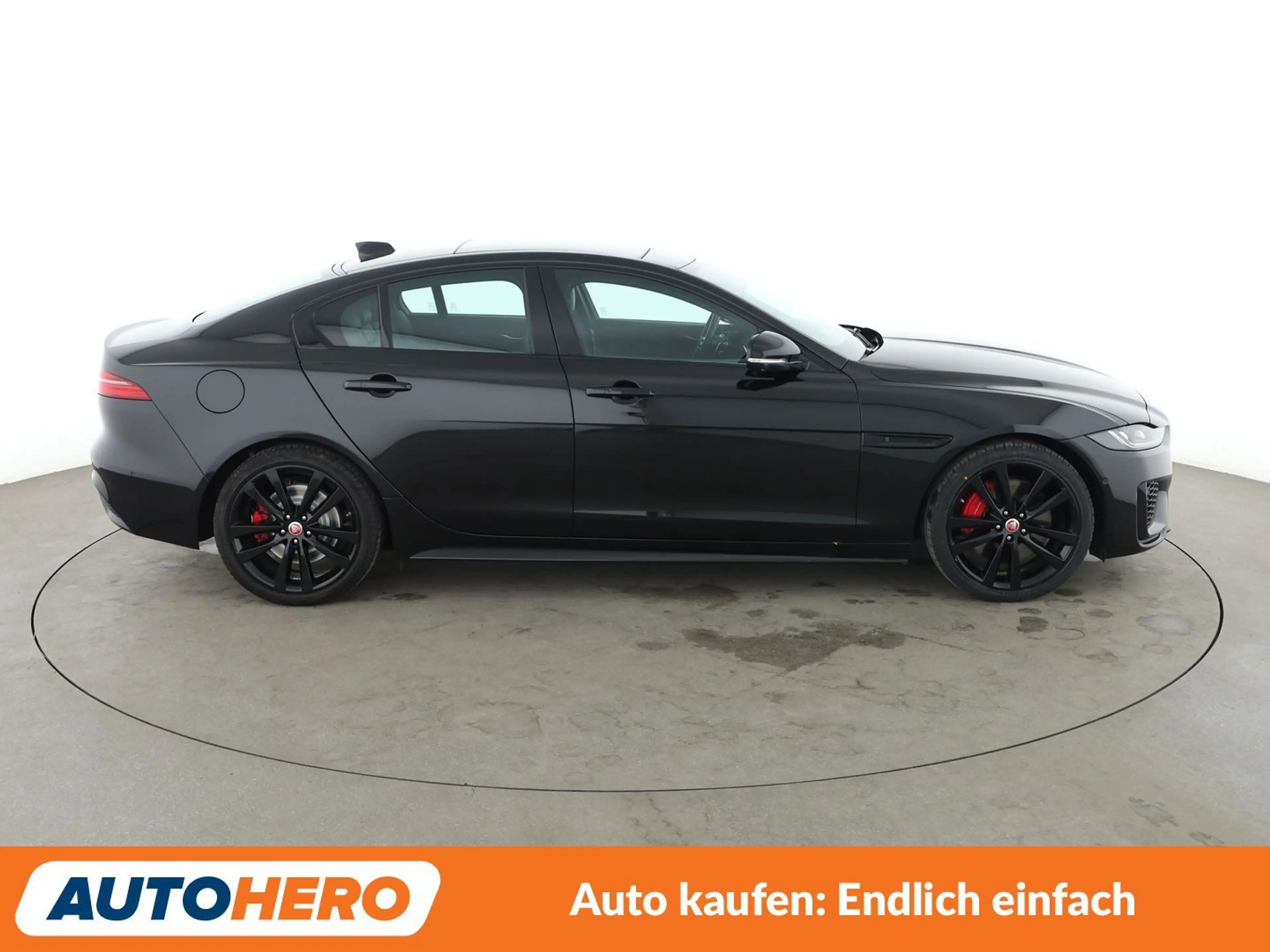 Jaguar XE 25t R-Dynamic Black Aut.*NAVI*ACC*CAM*PDC* — photo 7