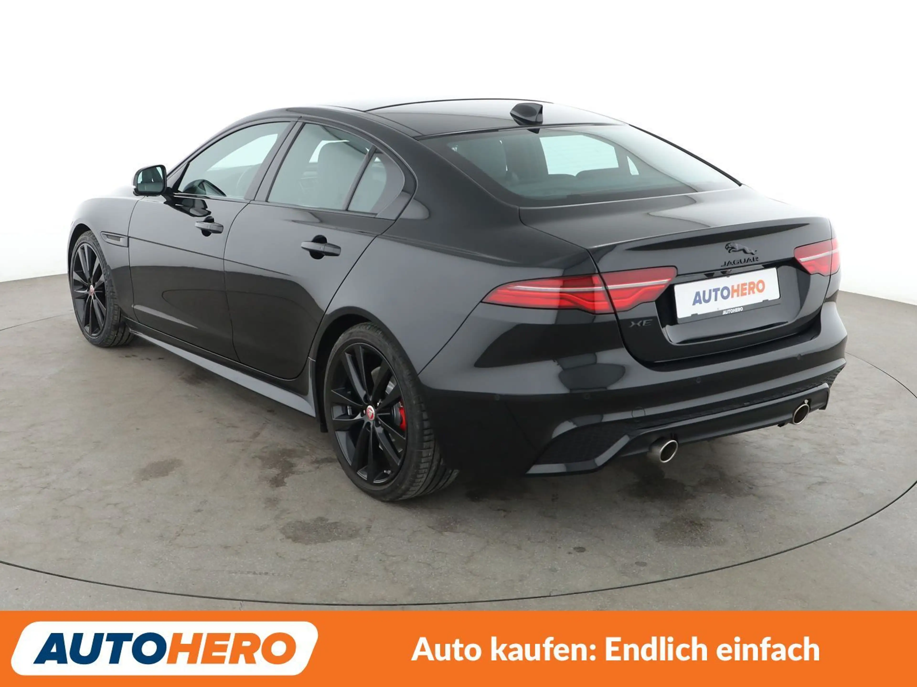 Jaguar XE 25t R-Dynamic Black Aut.*NAVI*ACC*CAM*PDC* — photo 4