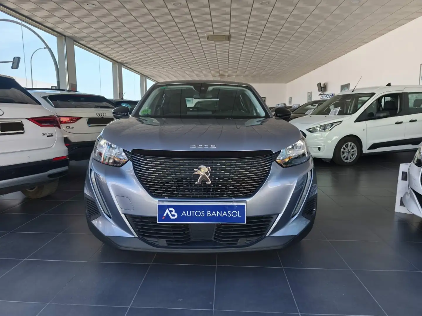 Peugeot 2008 1.5BlueHDi S&S Active Pack 110 Gris - 1