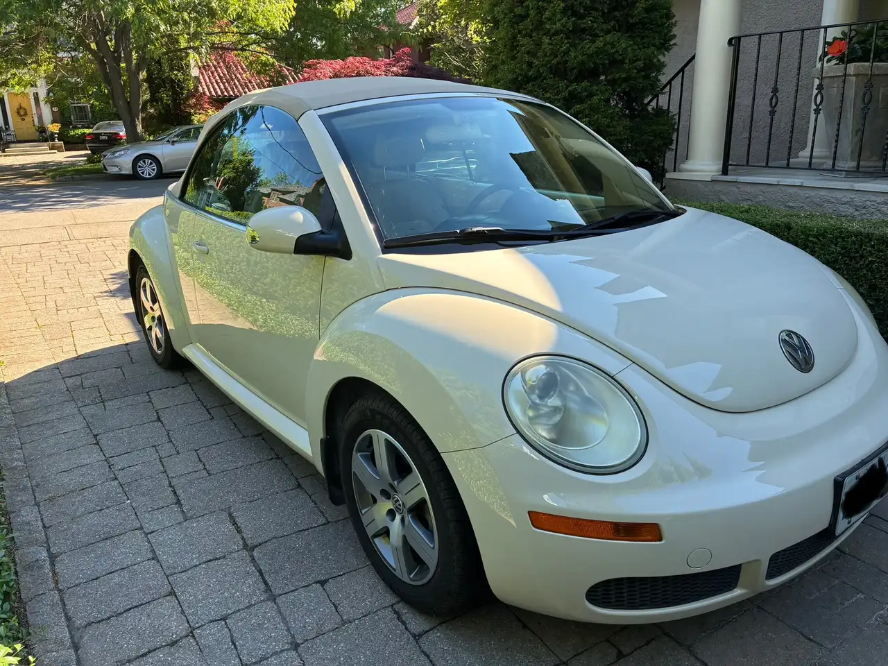 Volkswagen Beetle photo Volkswagen Beetle