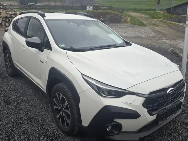 Subaru Crosstrek Hybrid 2.0ie Comfort *8 fach bereift * AHK