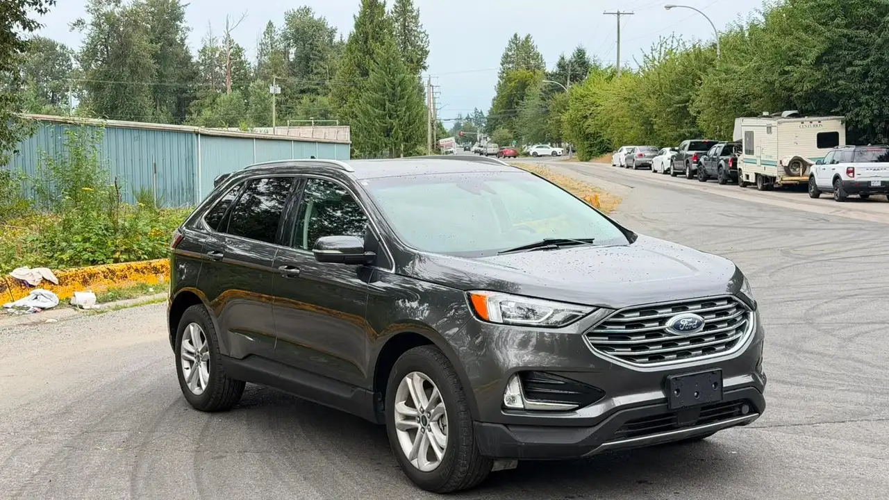 Ford Edge photo Ford Edge
