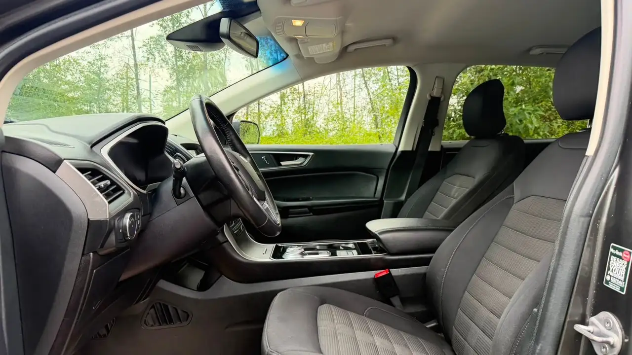 Ford Edge photo Ford Edge