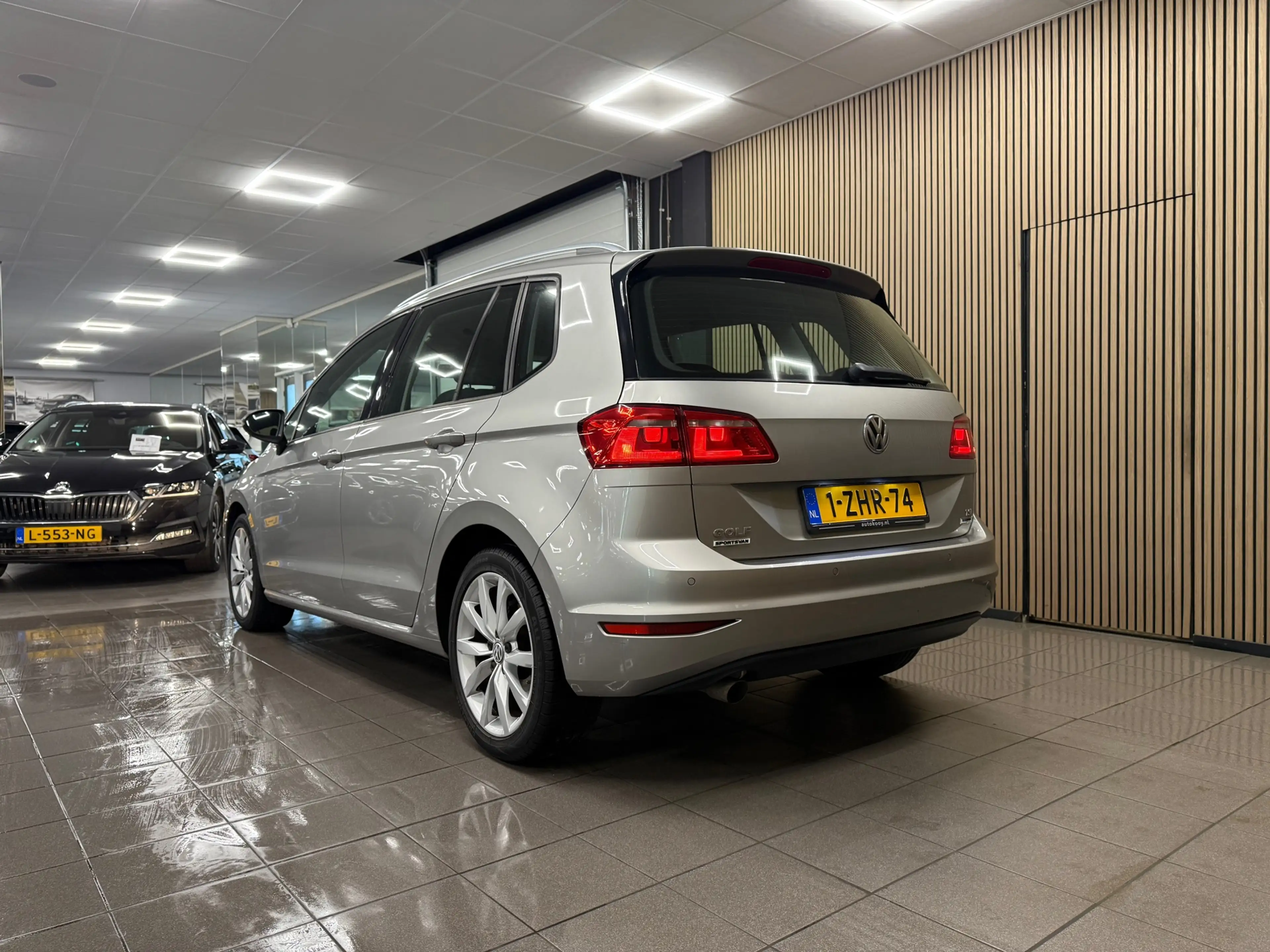 Volkswagen Golf Sportsvan 1.2 TSI Comfortline * Automaat / Navigatie / Cruis — photo 3