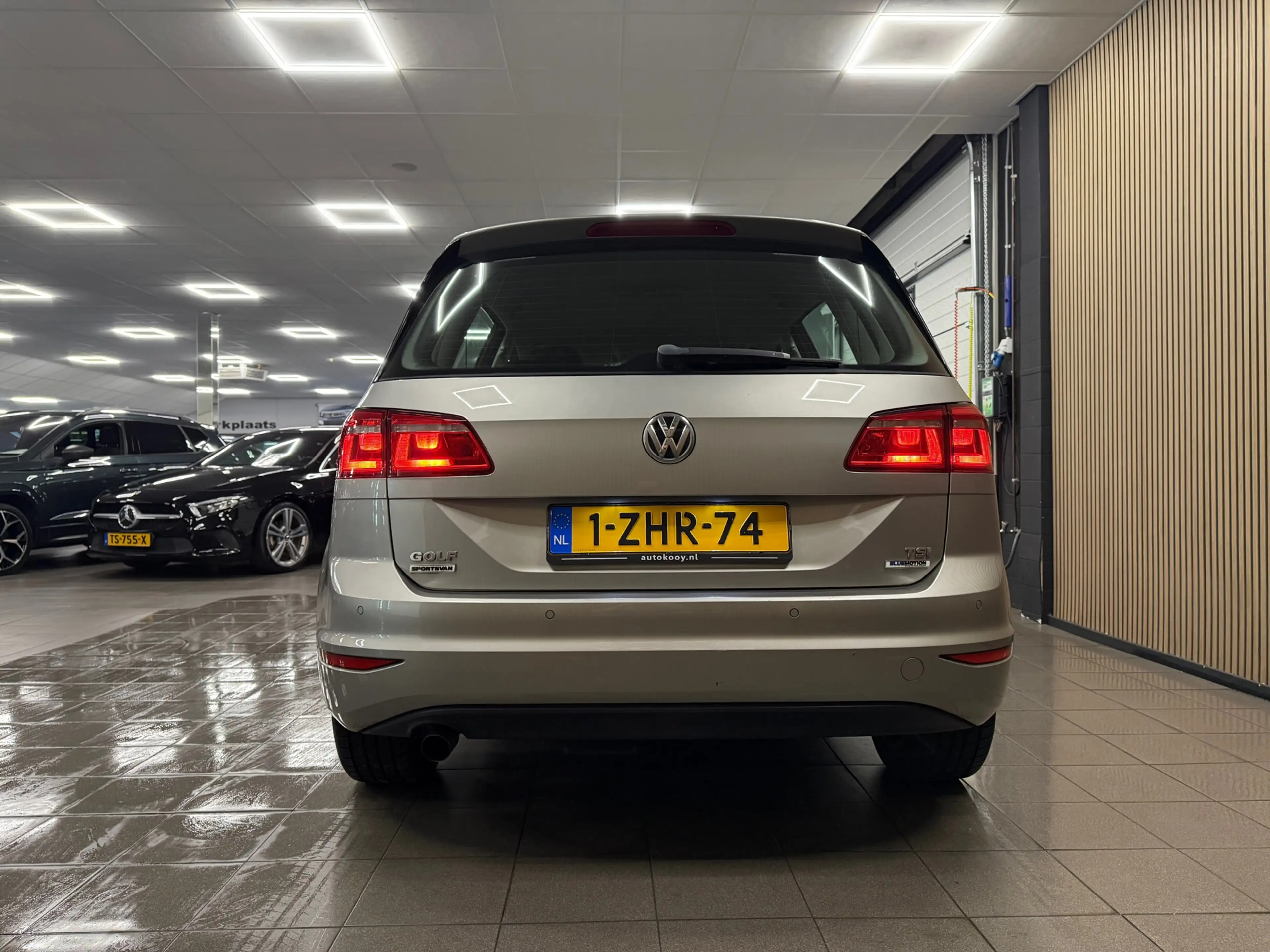 Volkswagen Golf Sportsvan 1.2 TSI Comfortline * Automaat / Navigatie / Cruis — photo 4