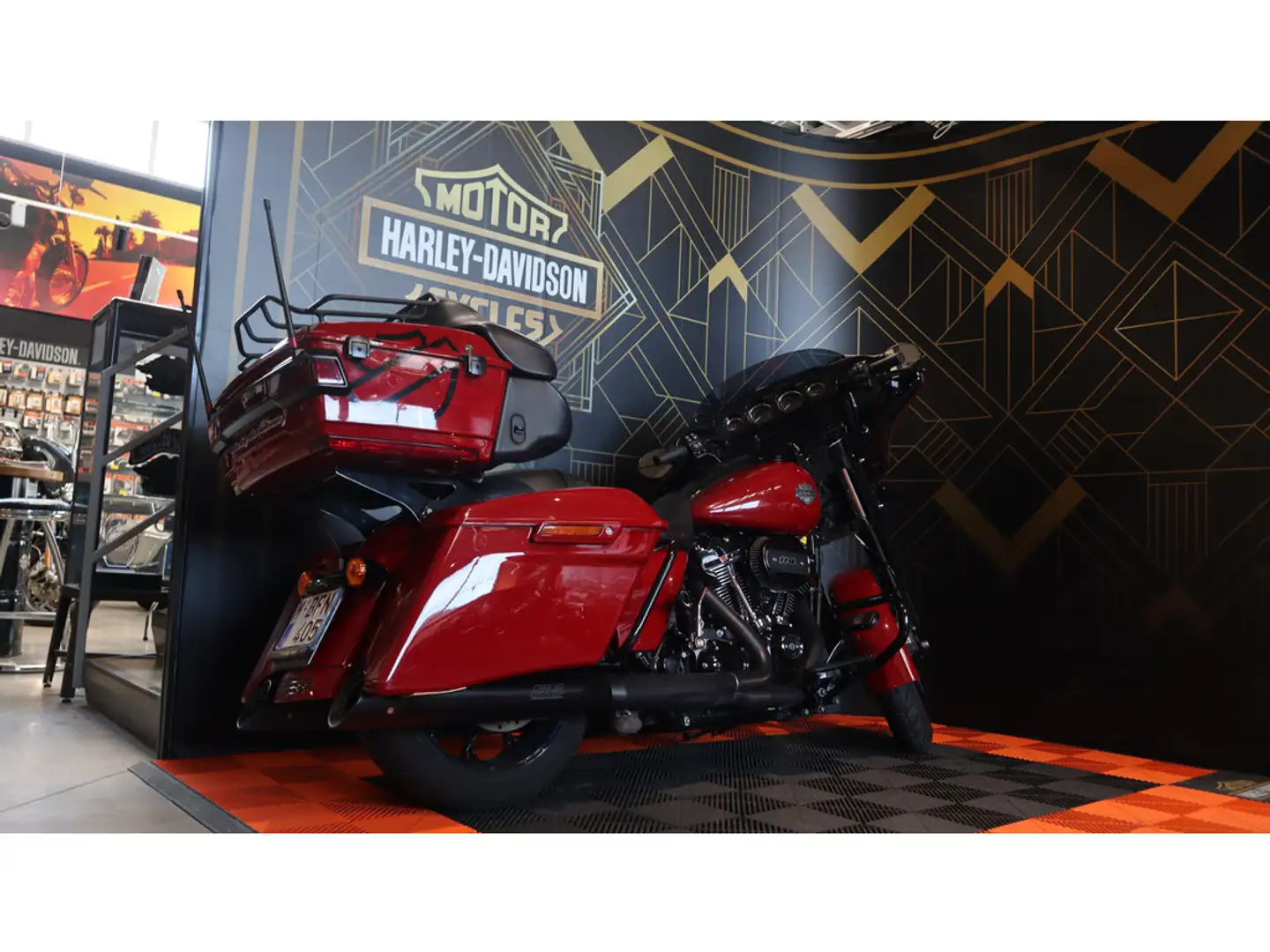 Harley-Davidson Sport Glide Sport/tour Street Spécial Rouge - 2