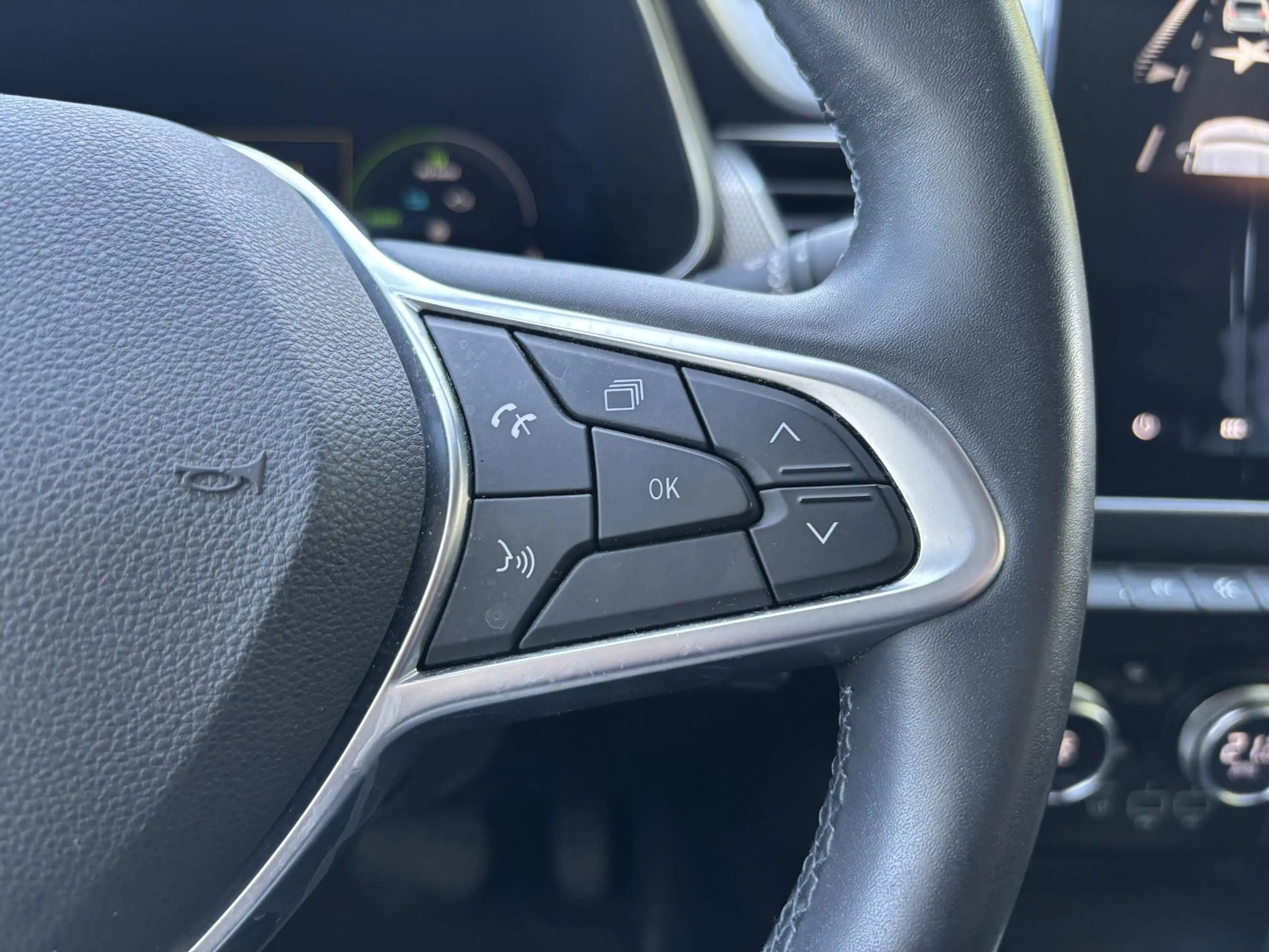 Renault Arkana 1.6 E-Tech hybrid 145 techno l Apple Carplay/Andro — photo 23