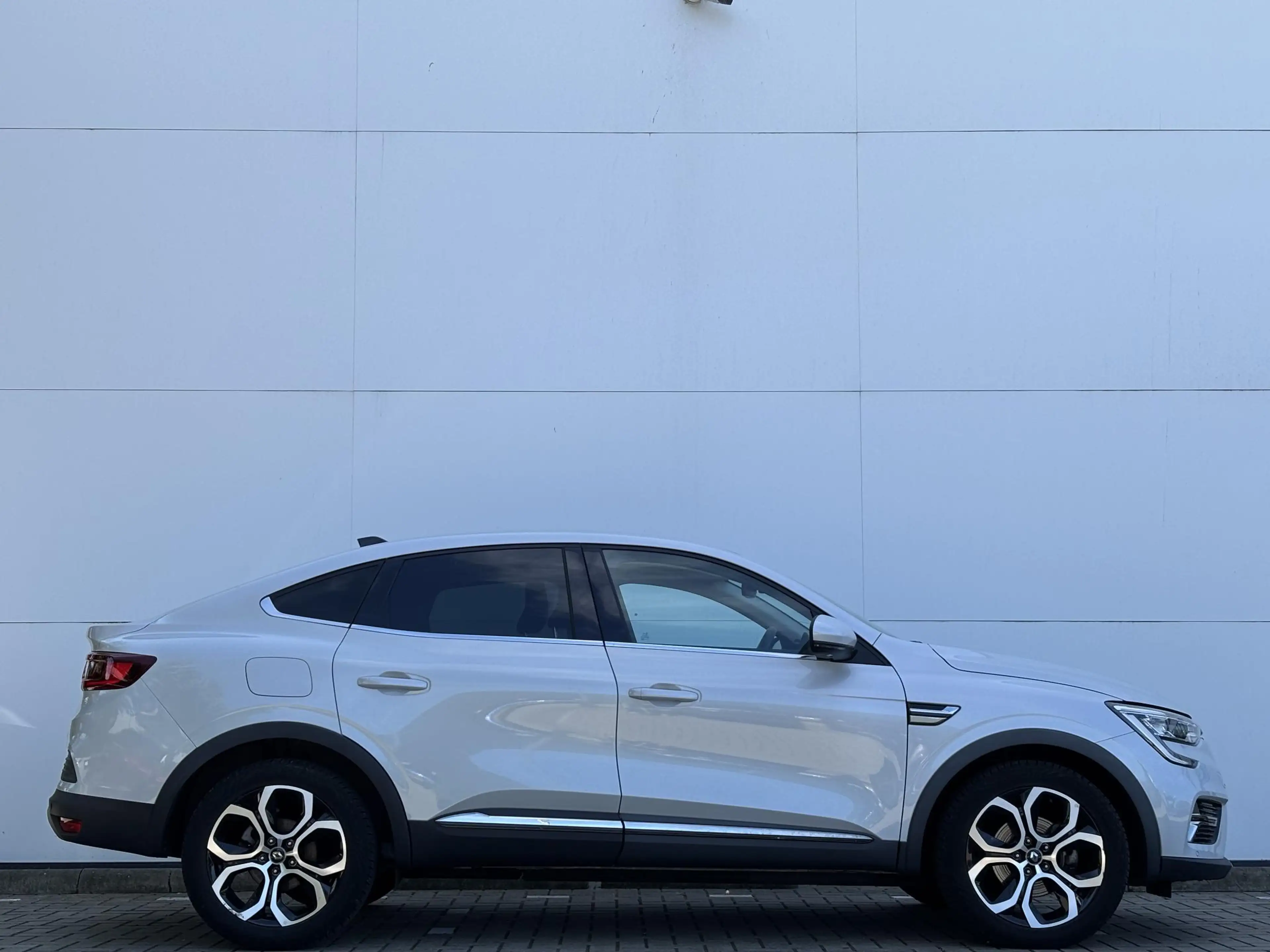Renault Arkana 1.6 E-Tech hybrid 145 techno l Apple Carplay/Andro — photo 17