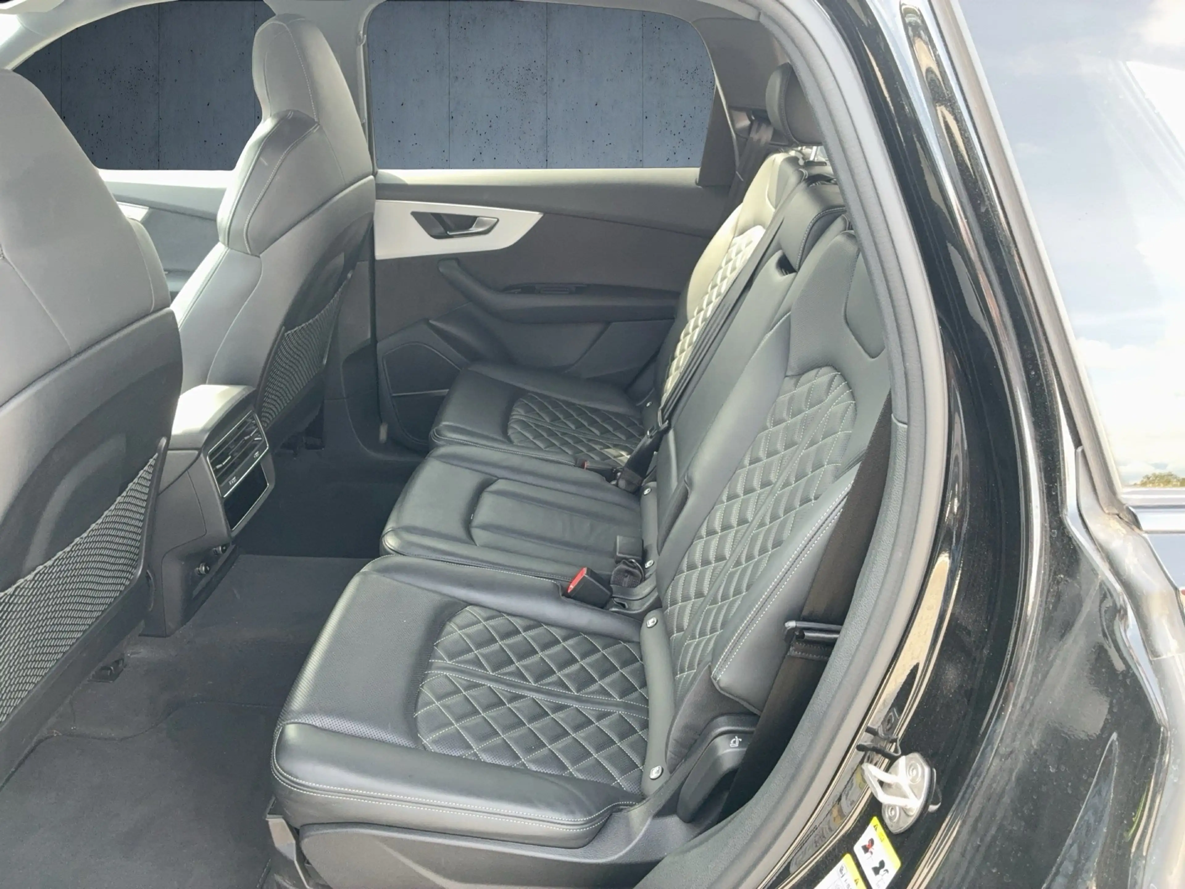 Audi Q7 SUV S line S line 50 TDI quattro 210(286) tiptron — photo 13