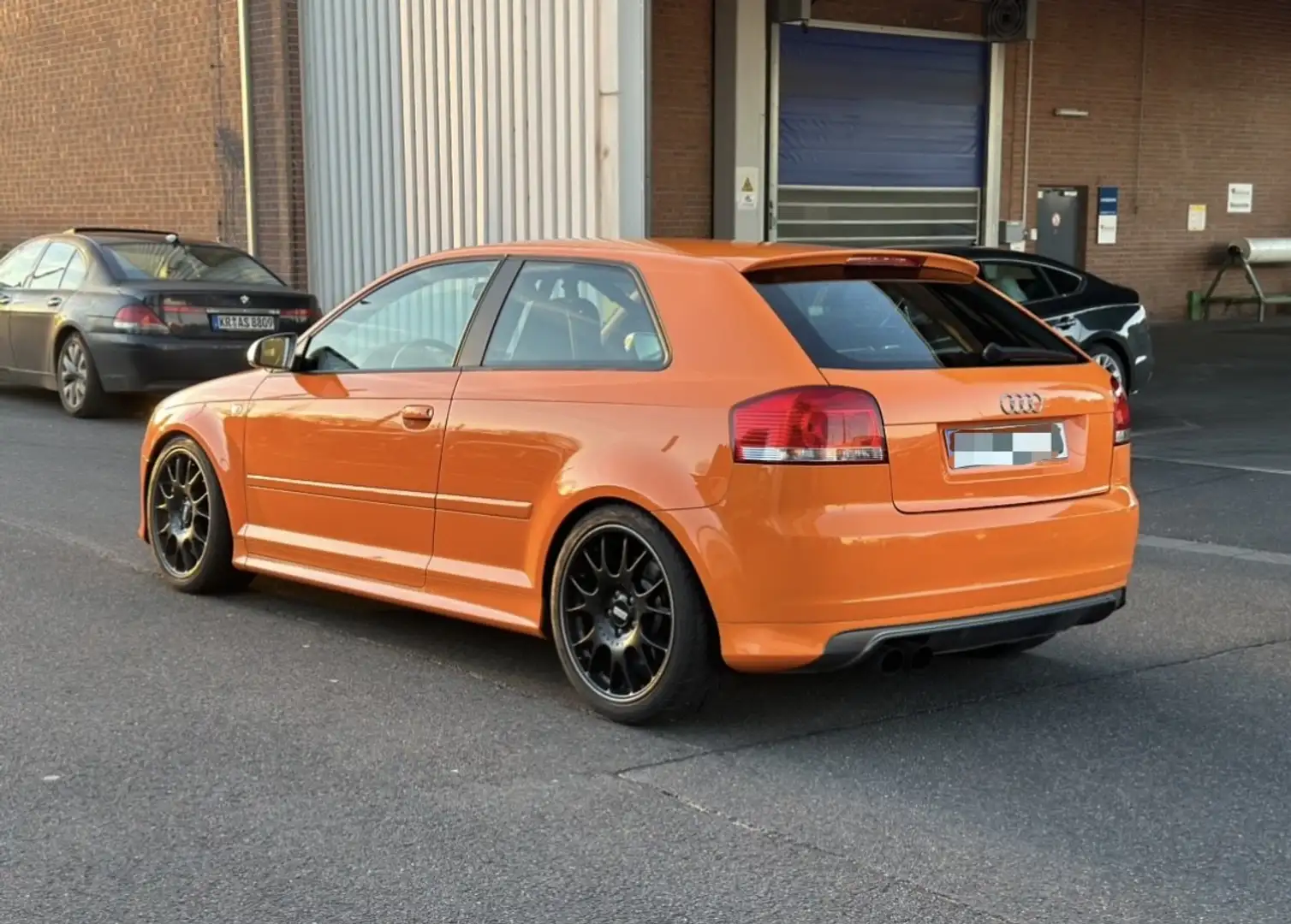 Audi S3 glutorange LY2G - RECARO - IS RACING - 2