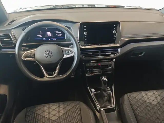 Volkswagen T-Cross view 2