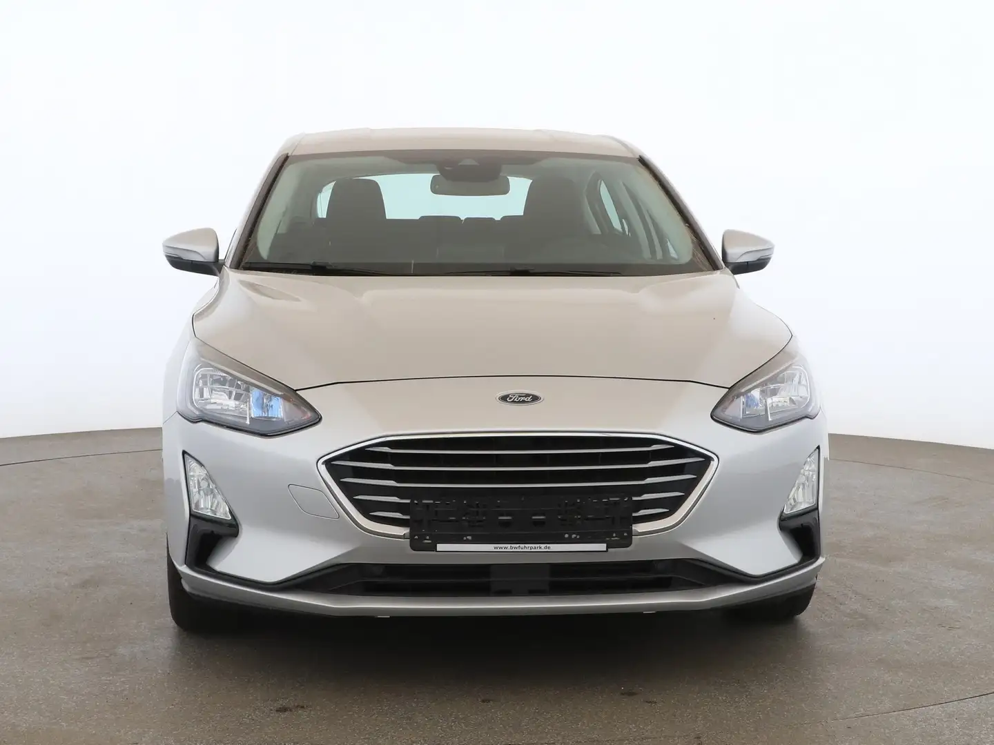 Ford Focus 1.0 EcoBoost Start-Stopp-System Aut. VIGNALE Silber - 2