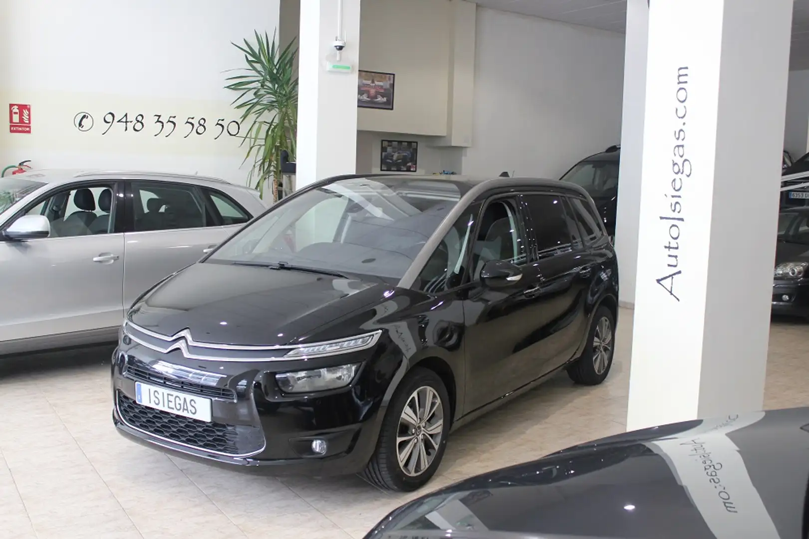 Citroen C4 Picasso 1.6e-HDi Intensive Plus 115 Zwart - 1