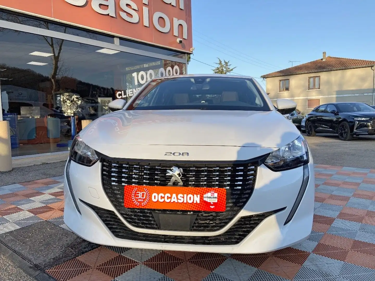 Peugeot 208 PureTech 100 BV6 ALLURE Blanc - 2