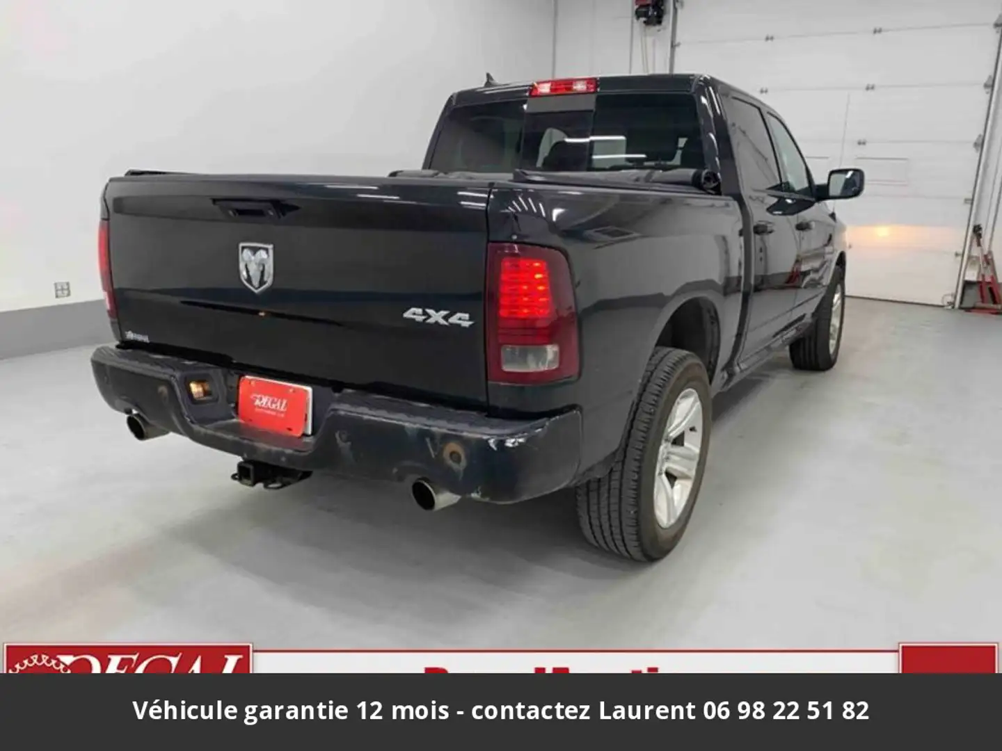 Dodge RAM Sport Night 5.7L 4x4 Tout compris hors homologation 4500e Noir - 2