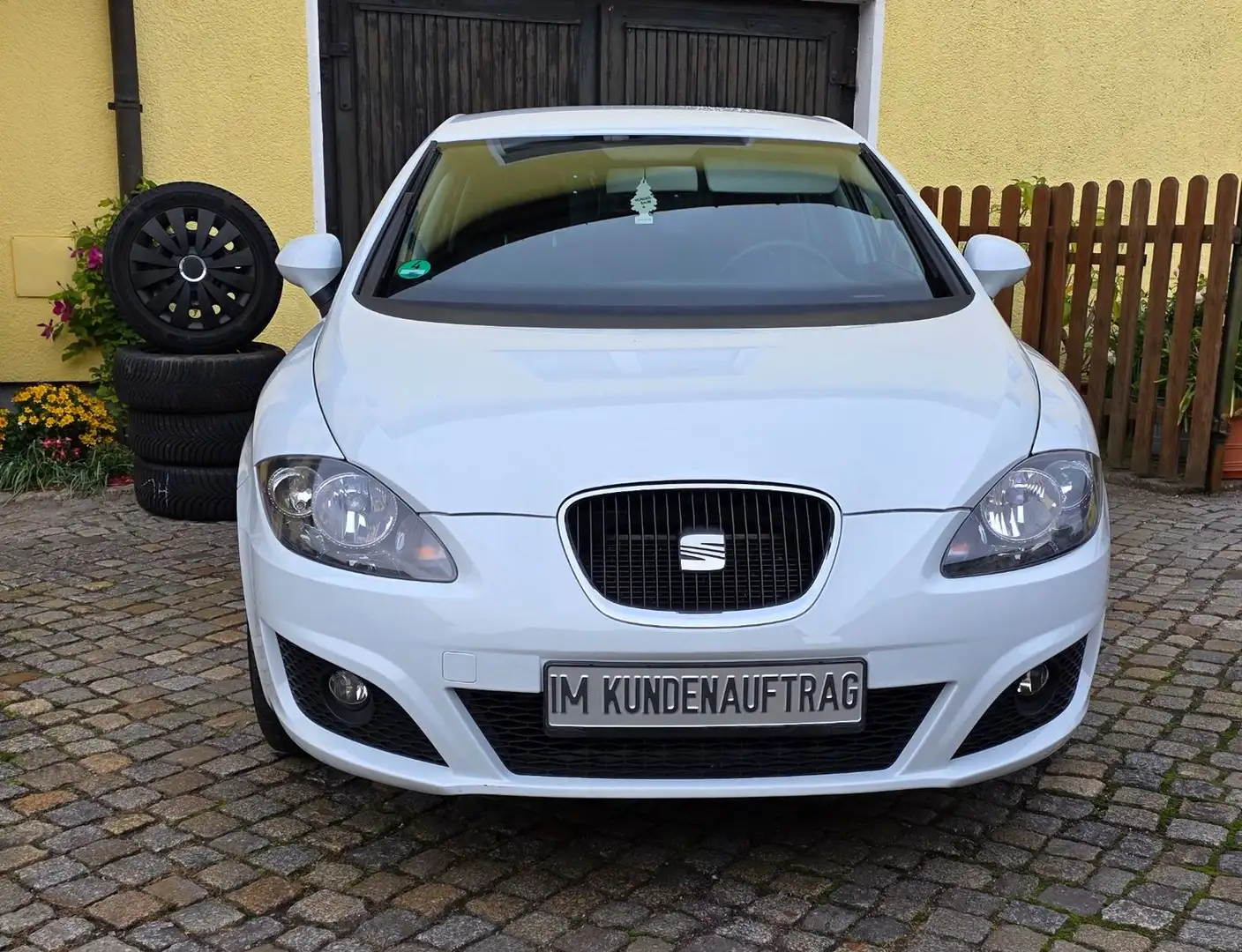 SEAT Leon Reference "Copa"_Climatr_8 fach ber.. Weiß - 2