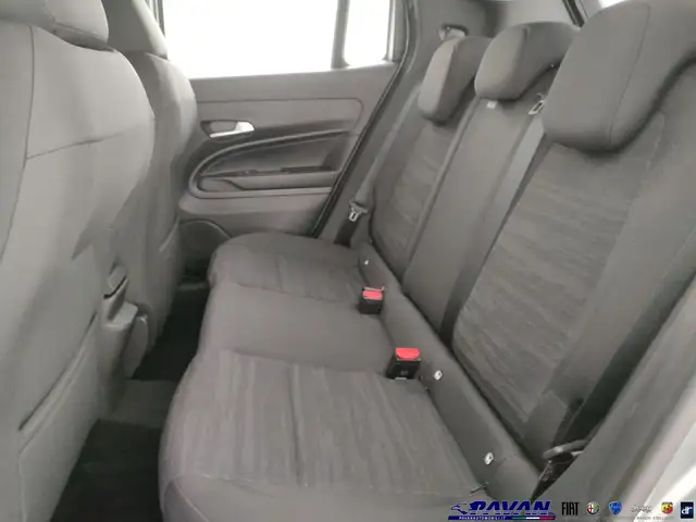 Jeep Avenger view 10