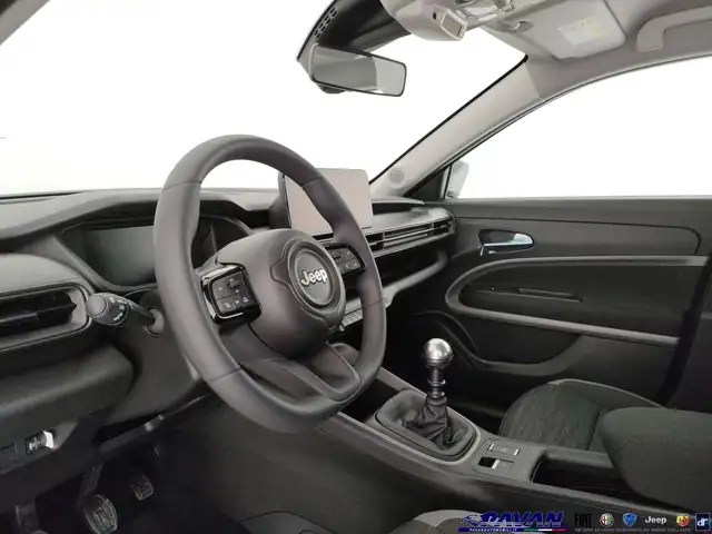 Jeep Avenger view 7