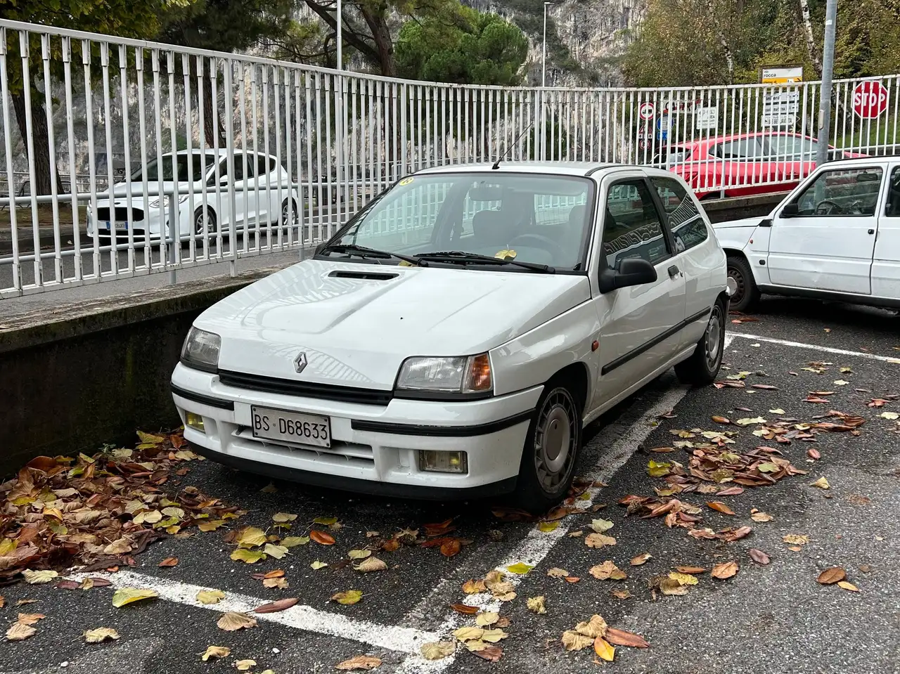 Renault Clio 3p 1.8 16v, foto 1