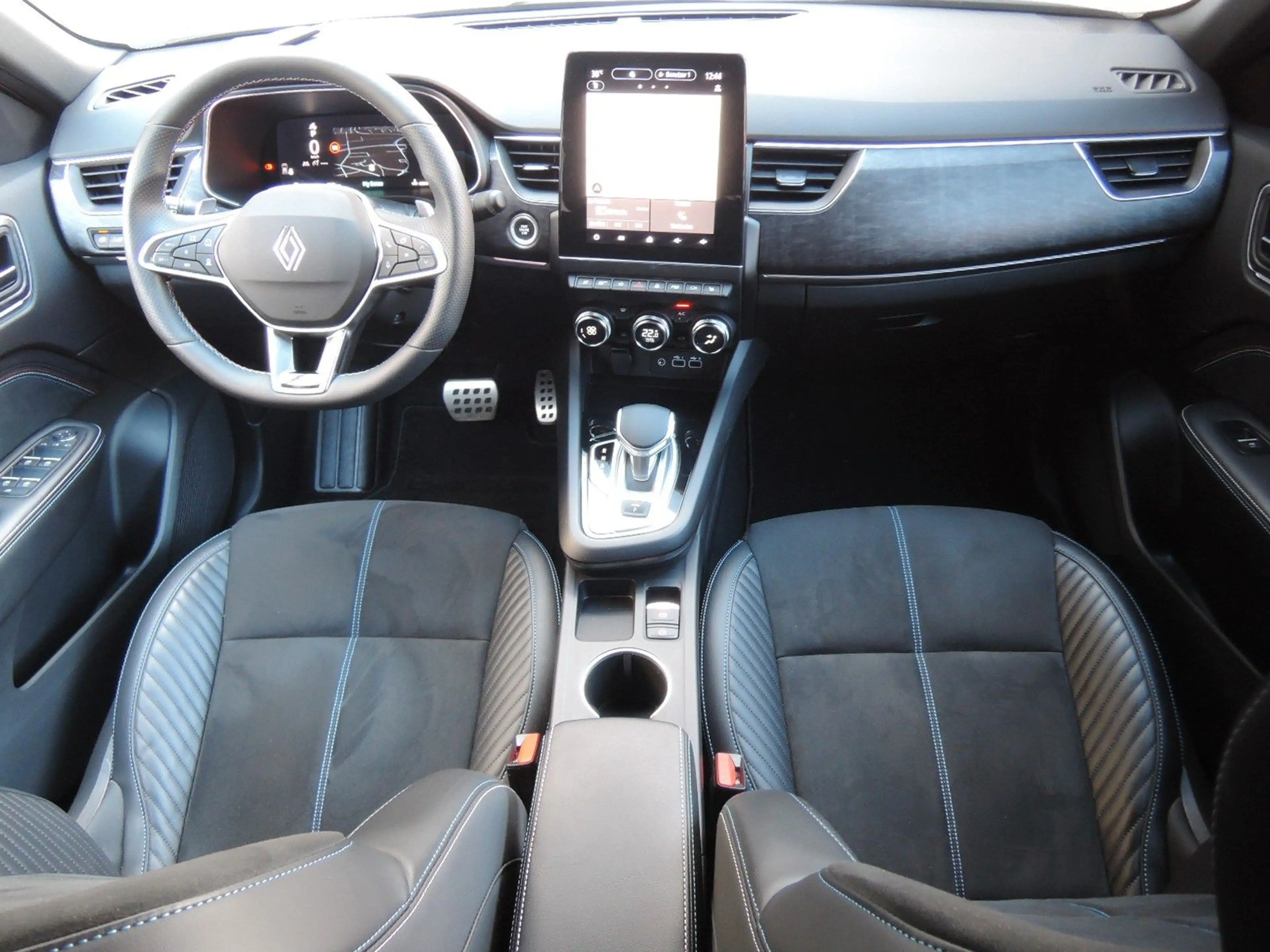 Renault Arkana 140 EDC Esprit Alpine GJR,Schiebedach,SHZ — photo 13
