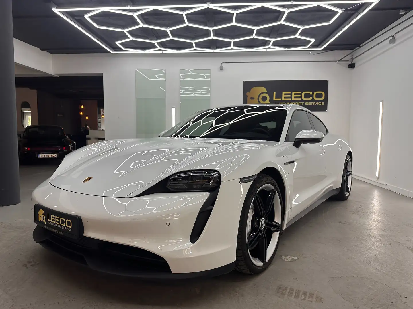 Porsche Taycan Taycan Performancebatterie Plus Full option Blanc - 1