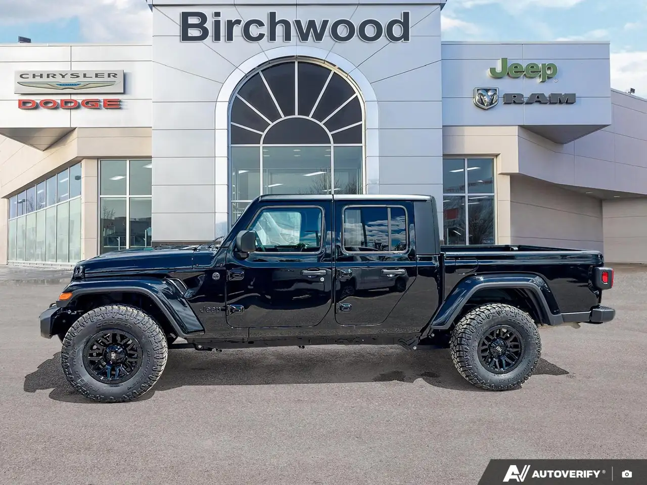 Jeep Gladiator photo Jeep Gladiator