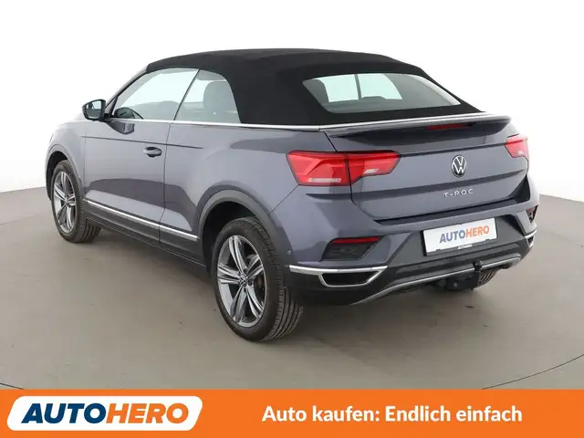 Volkswagen T-Roc view 4