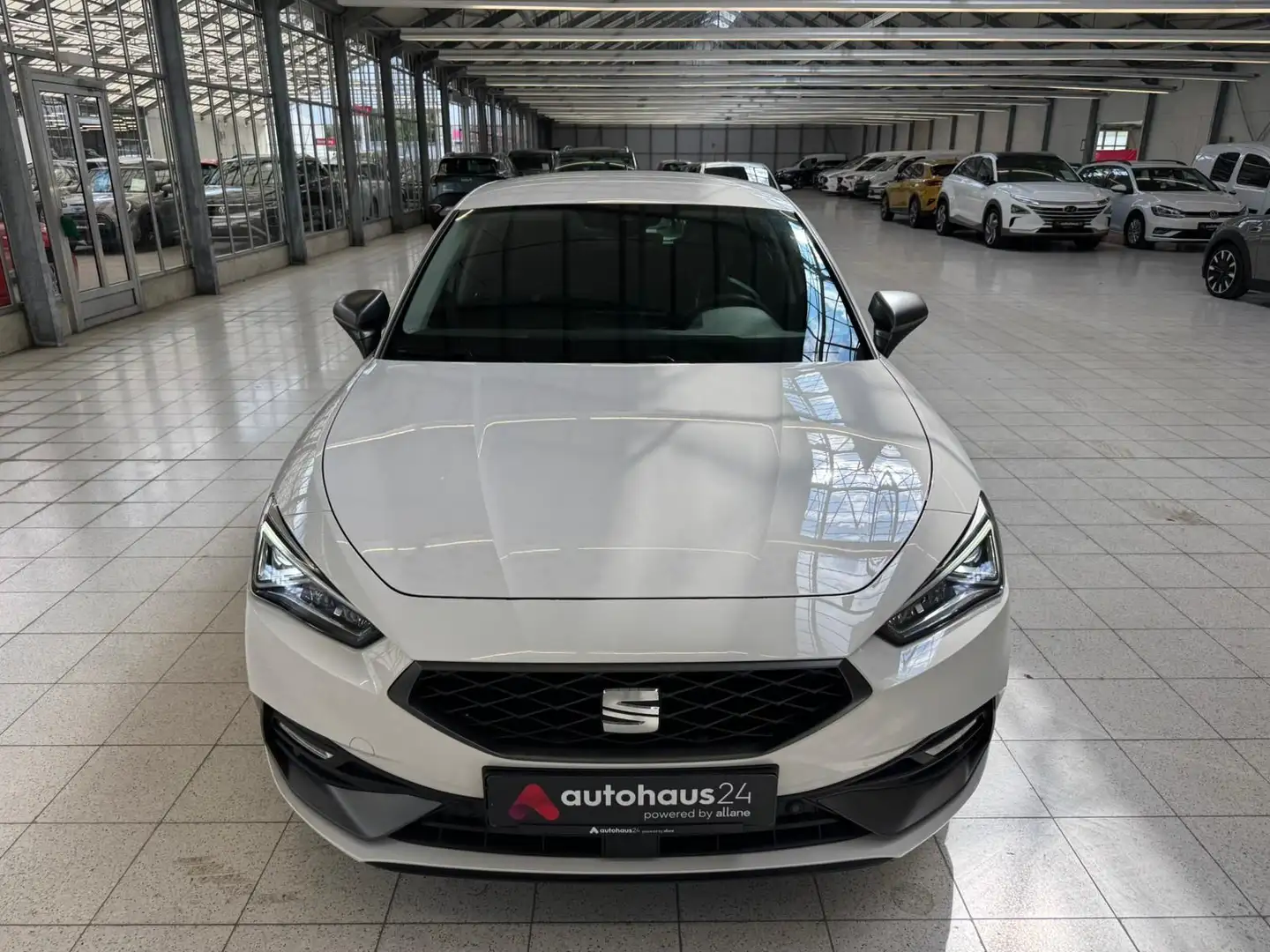 SEAT Leon 1.0 TSI FR   AHK|LED|Navi|Kamera Bianco - 2