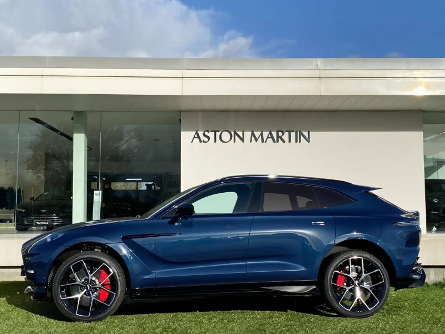 Aston Martin DBX 4.0 V8 biturbo 707ch BVA9 - 2