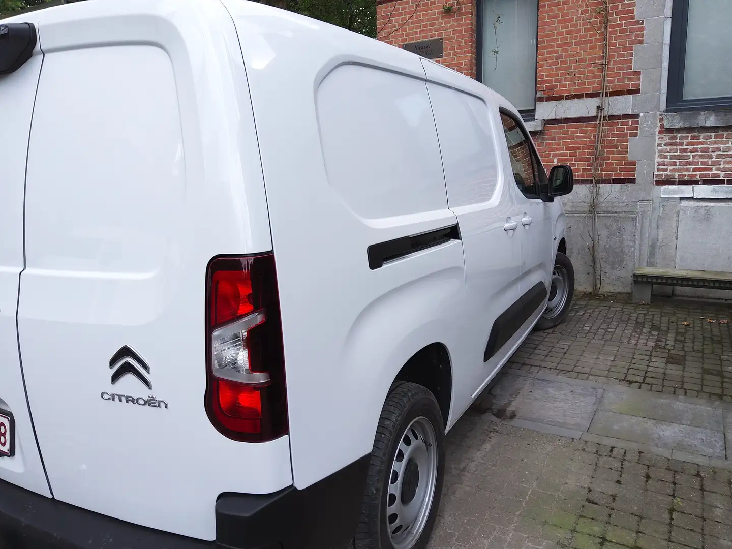 Citroen Berlingo 1.5 BlueHDi 130 Van XL Blanc - 2
