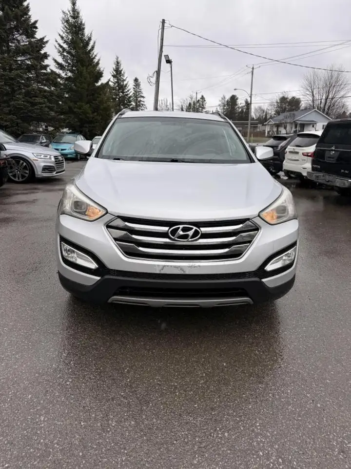 Hyundai SANTA FE снимка Hyundai SANTA FE