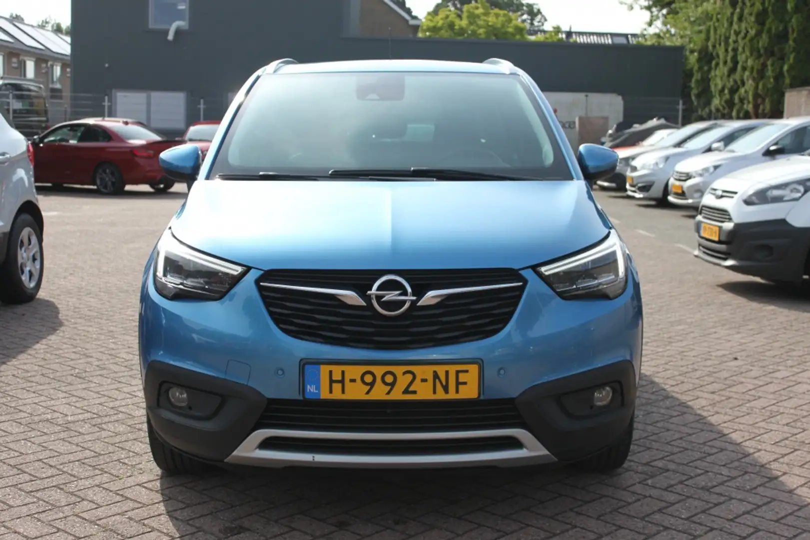 Opel Crossland X 1.2 T. Innovation, navigatie, parkeersensoren, aur Bleu - 2